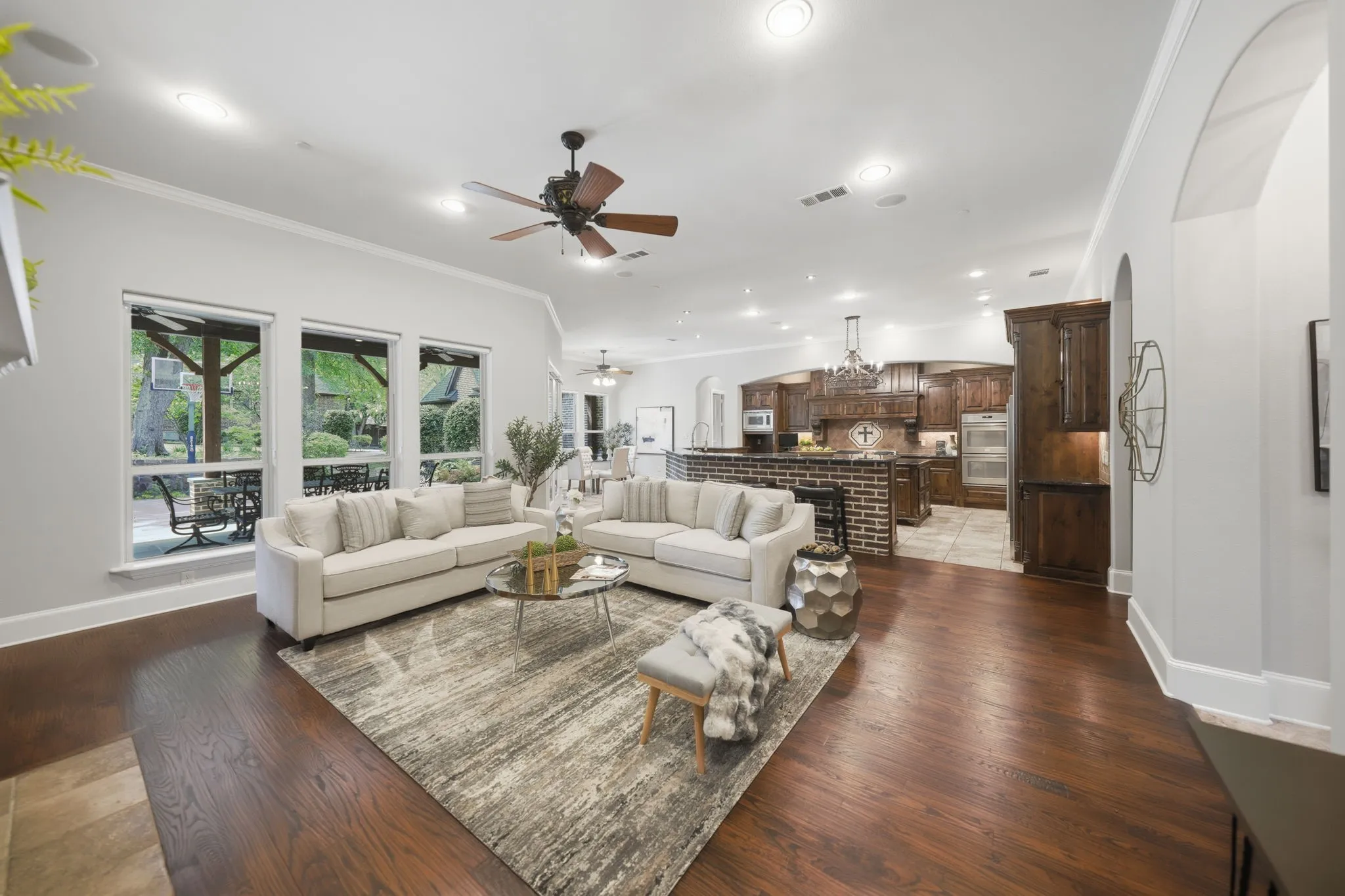Single Family Residence For Sale in Dallas County , 14907 Lake Forest Drive, Addison, Texas 75254, 4 Bedroom, 5 Bathroom, 10 Garage spaces, 6,631 Sqft, built in 2009, mls#21225495, Real Estate Agent in Addison, Homes For Sale in Dallas county, Homes For Sale in Addison, Realtor in Addison Texas, Real Estate Brokerage Independent Realty Texas, Luminita Cordes Realtor