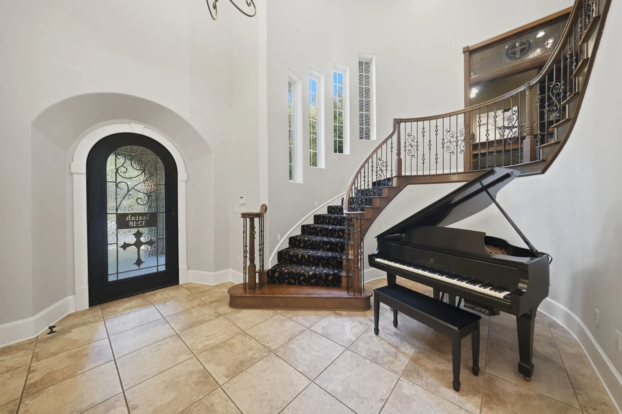 Single Family Residence For Sale in Dallas County , 14907 Lake Forest Drive, Addison, Texas 75254, 4 Bedroom, 5 Bathroom, 10 Garage spaces, 6,631 Sqft, built in 2009, mls#21225495, Real Estate Agent in Addison, Homes For Sale in Dallas county, Homes For Sale in Addison, Realtor in Addison Texas, Real Estate Brokerage Independent Realty Texas, Luminita Cordes Realtor
