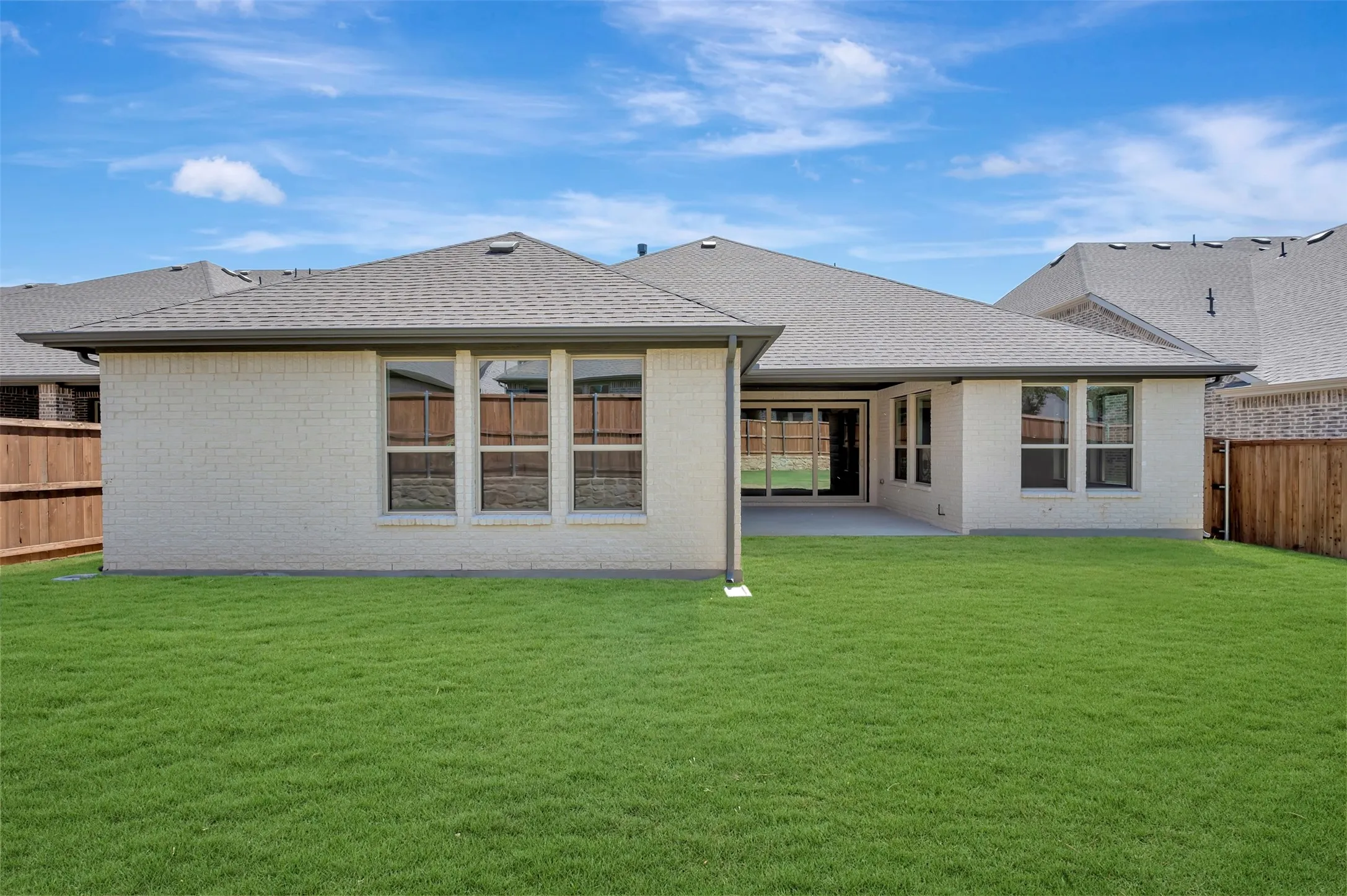 Single Family Residence For Sale in Tarrant County , 5668 Taylor Trail, Arlington, Texas 76017, 4 Bedroom, 4 Bathroom, 3 Garage spaces, 3,647 Sqft, built in 2026, New Construction - Incomplete, mls#21225519, Real Estate Agent in Arlington, Homes For Sale in Tarrant county, Homes For Sale in Arlington, Realtor in Arlington Texas, Real Estate Brokerage Independent Realty Texas, Luminita Cordes Realtor