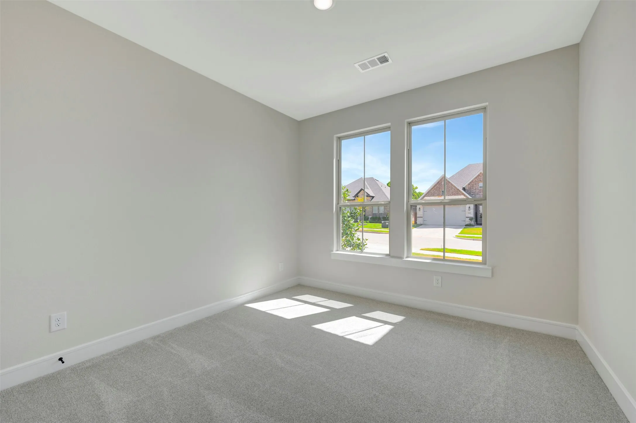 Single Family Residence For Sale in Tarrant County , 5668 Taylor Trail, Arlington, Texas 76017, 4 Bedroom, 4 Bathroom, 3 Garage spaces, 3,647 Sqft, built in 2026, New Construction - Incomplete, mls#21225519, Real Estate Agent in Arlington, Homes For Sale in Tarrant county, Homes For Sale in Arlington, Realtor in Arlington Texas, Real Estate Brokerage Independent Realty Texas, Luminita Cordes Realtor