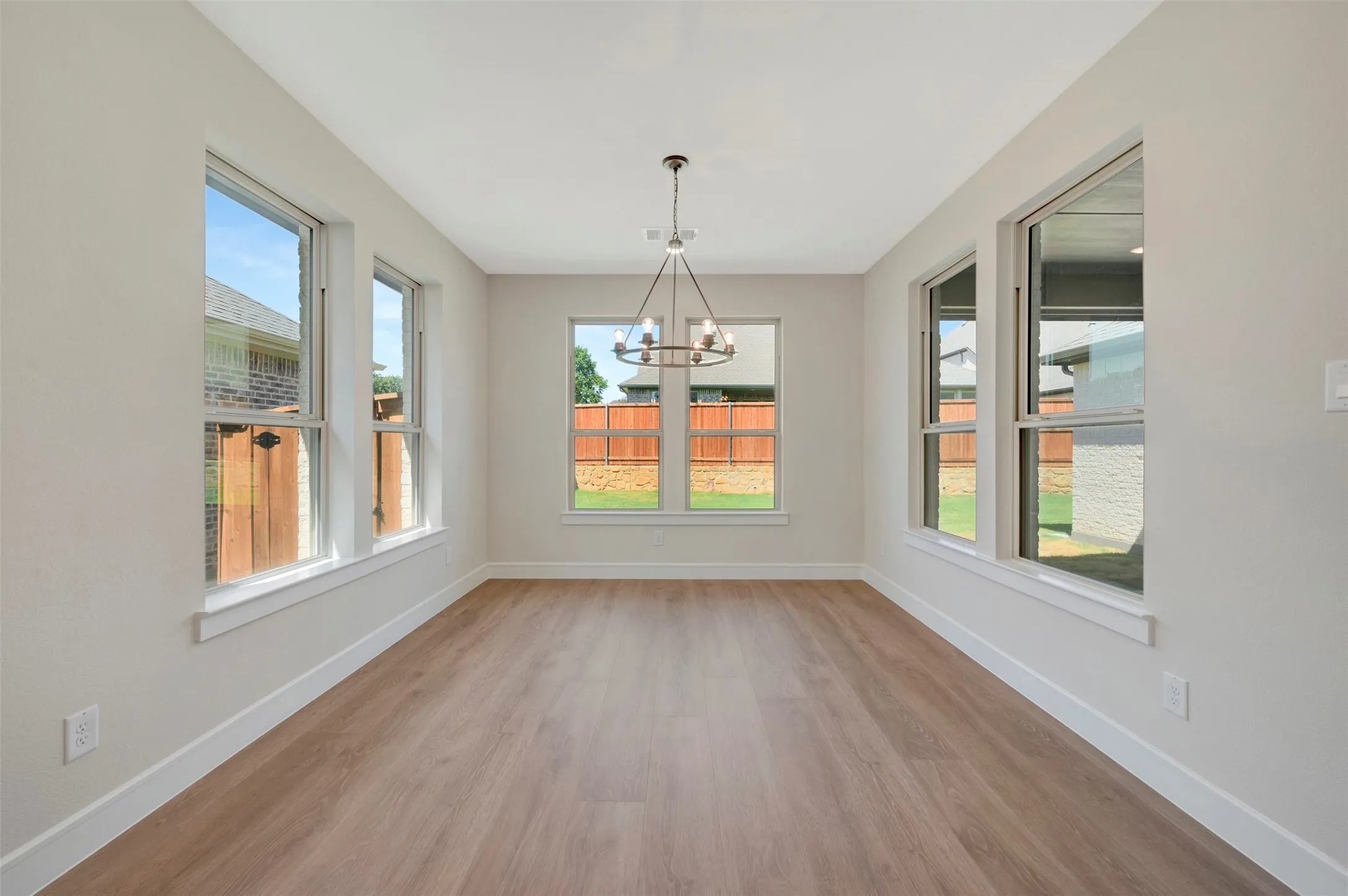 Single Family Residence For Sale in Tarrant County , 5668 Taylor Trail, Arlington, Texas 76017, 4 Bedroom, 4 Bathroom, 3 Garage spaces, 3,647 Sqft, built in 2026, New Construction - Incomplete, mls#21225519, Real Estate Agent in Arlington, Homes For Sale in Tarrant county, Homes For Sale in Arlington, Realtor in Arlington Texas, Real Estate Brokerage Independent Realty Texas, Luminita Cordes Realtor