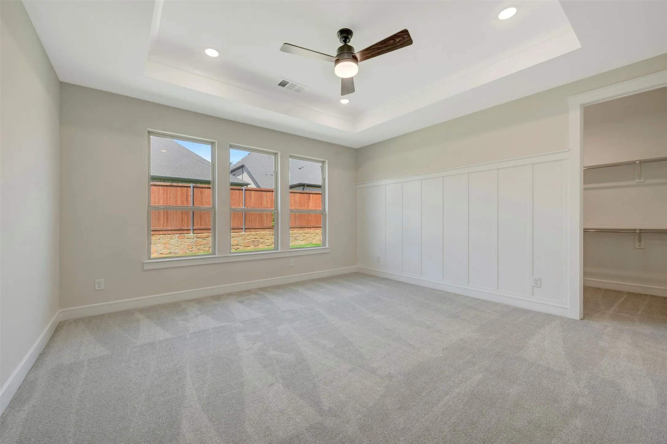Single Family Residence For Sale in Tarrant County , 5668 Taylor Trail, Arlington, Texas 76017, 4 Bedroom, 4 Bathroom, 3 Garage spaces, 3,647 Sqft, built in 2026, New Construction - Incomplete, mls#21225519, Real Estate Agent in Arlington, Homes For Sale in Tarrant county, Homes For Sale in Arlington, Realtor in Arlington Texas, Real Estate Brokerage Independent Realty Texas, Luminita Cordes Realtor