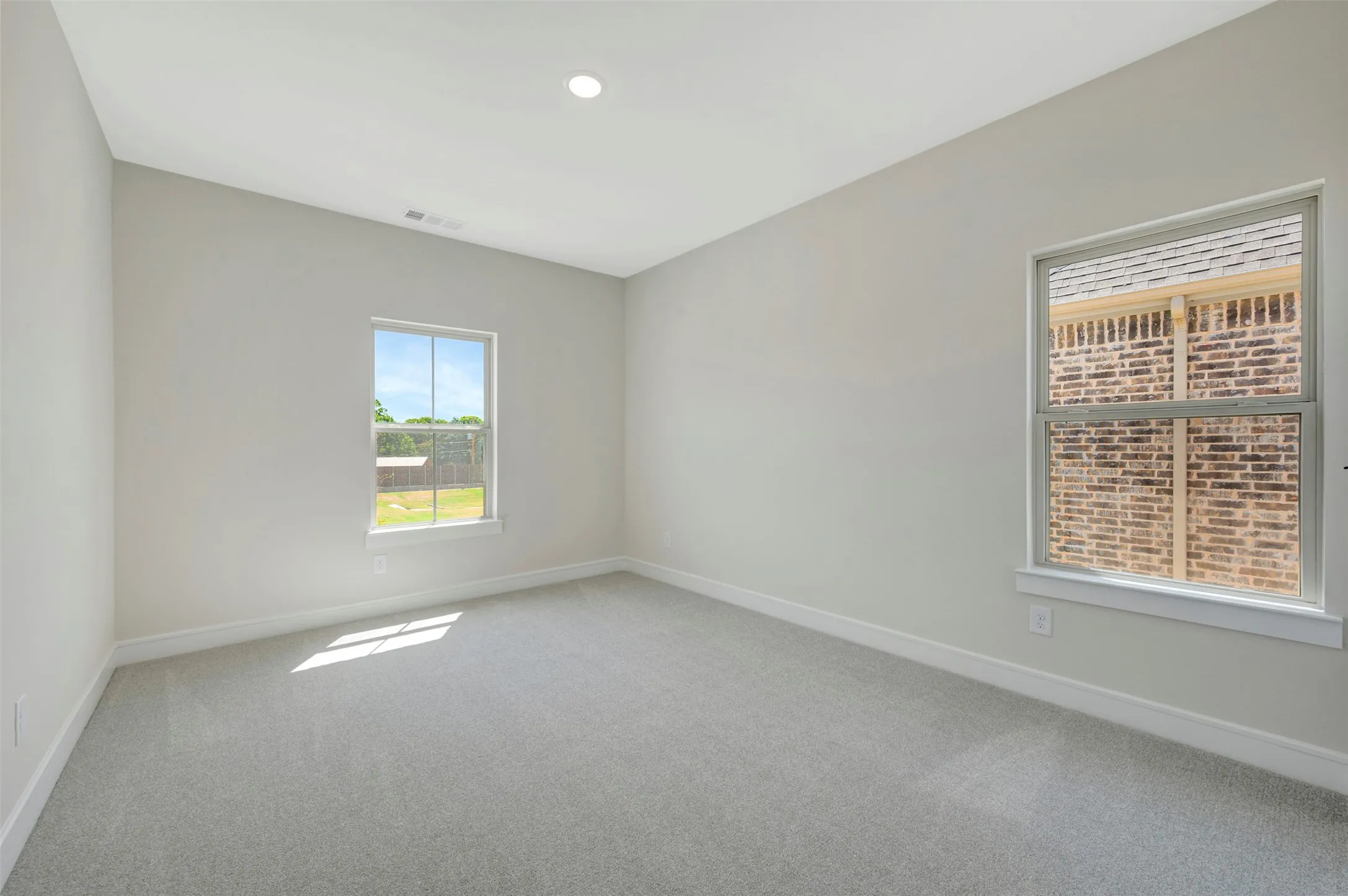 Single Family Residence For Sale in Tarrant County , 5668 Taylor Trail, Arlington, Texas 76017, 4 Bedroom, 4 Bathroom, 3 Garage spaces, 3,647 Sqft, built in 2026, New Construction - Incomplete, mls#21225519, Real Estate Agent in Arlington, Homes For Sale in Tarrant county, Homes For Sale in Arlington, Realtor in Arlington Texas, Real Estate Brokerage Independent Realty Texas, Luminita Cordes Realtor