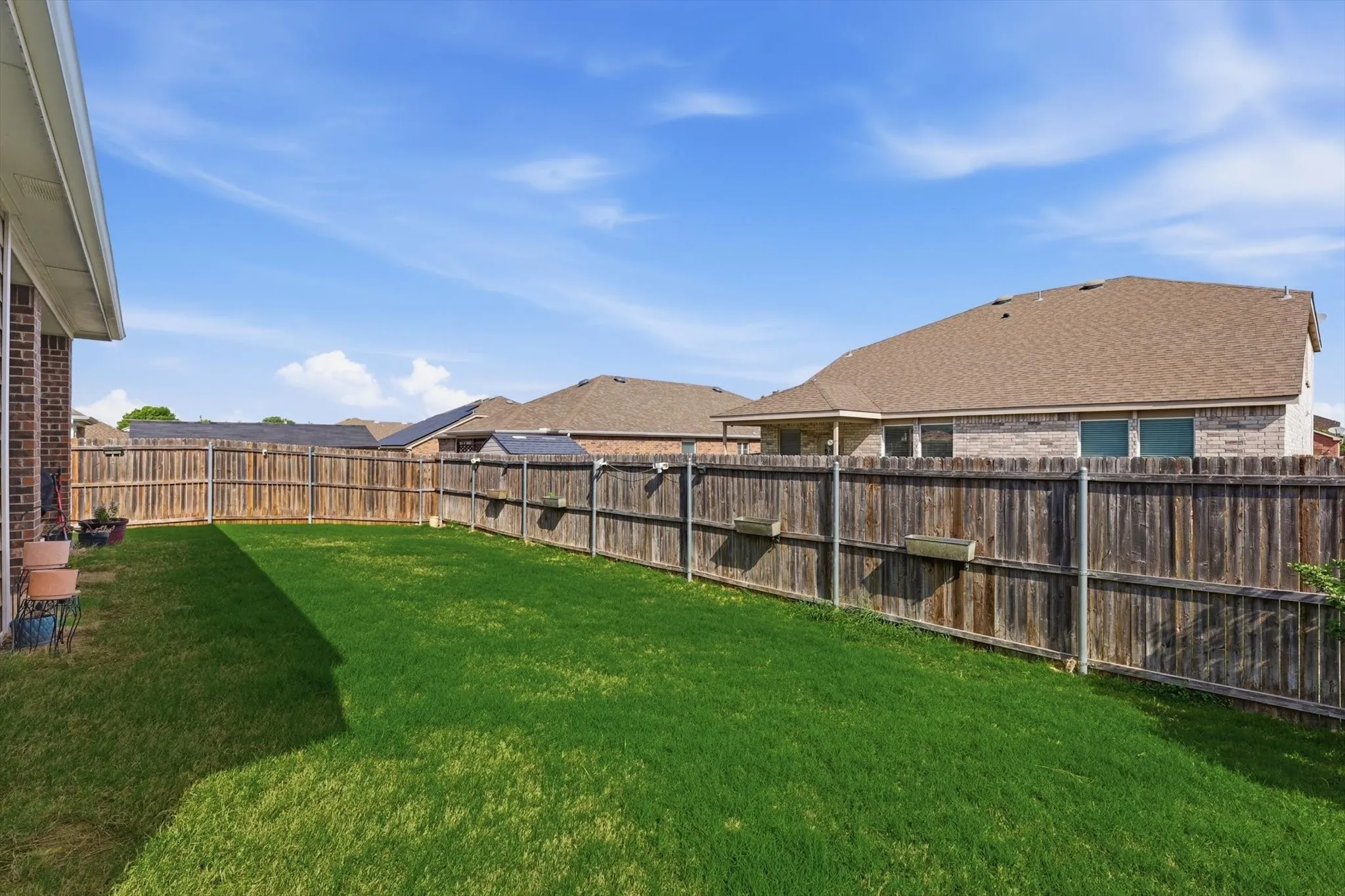 Single Family Residence For Sale in Tarrant County , 432 Cold Mountain Trail, Fort Worth, Texas 76131, 3 Bedroom, 2 Bathroom, 2 Garage spaces, 1,851 Sqft, built in 2017, mls#21195801, Real Estate Agent in Fort Worth, Homes For Sale in Tarrant county, Homes For Sale in Fort Worth, Realtor in Fort Worth Texas, Real Estate Brokerage Independent Realty Texas, Luminita Cordes Realtor