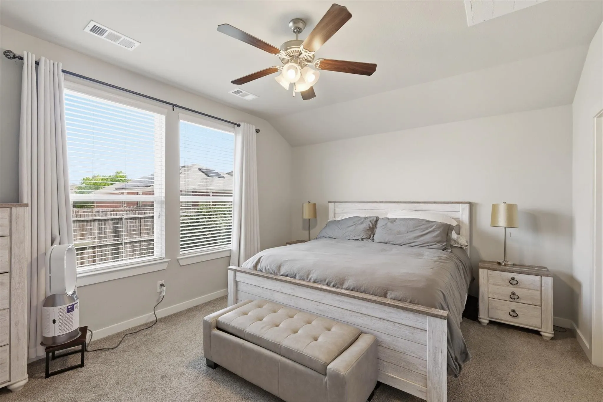 Single Family Residence For Sale in Tarrant County , 432 Cold Mountain Trail, Fort Worth, Texas 76131, 3 Bedroom, 2 Bathroom, 2 Garage spaces, 1,851 Sqft, built in 2017, mls#21195801, Real Estate Agent in Fort Worth, Homes For Sale in Tarrant county, Homes For Sale in Fort Worth, Realtor in Fort Worth Texas, Real Estate Brokerage Independent Realty Texas, Luminita Cordes Realtor