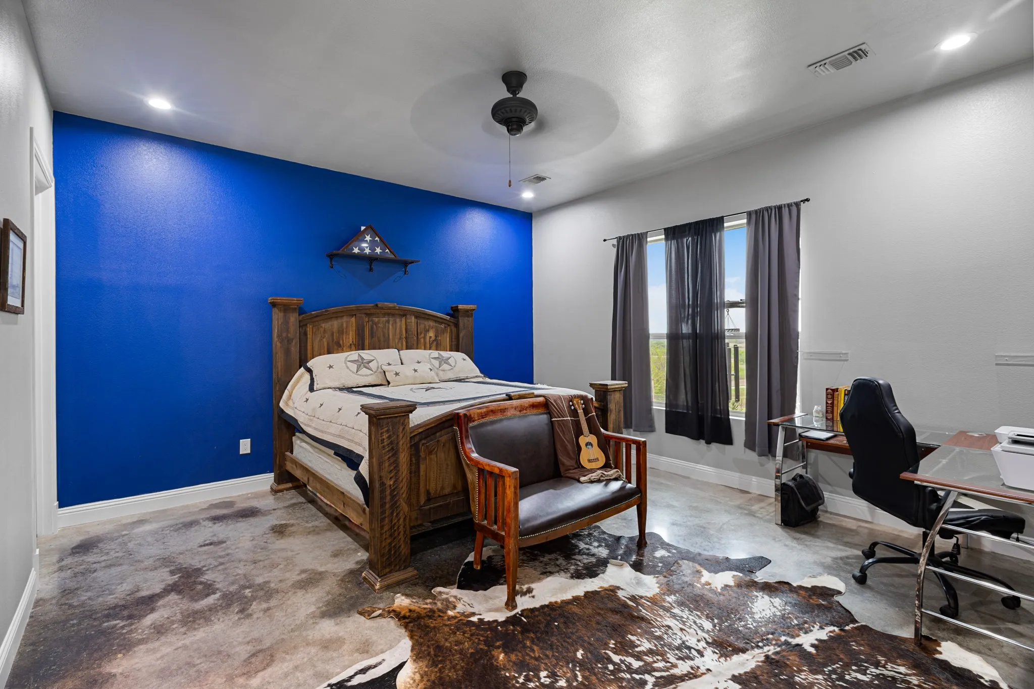 Single Family Residence For Sale in Wise County , 1395 Private Road 4011, Decatur, Texas 76234, 4 Bedroom, 6 Bathroom, 2 Garage spaces, 3,700 Sqft, built in 2016, mls#21222732, Real Estate Agent in Decatur, Homes For Sale in Wise county, Homes For Sale in Decatur, Realtor in Decatur Texas, Real Estate Brokerage Independent Realty Texas, Luminita Cordes Realtor