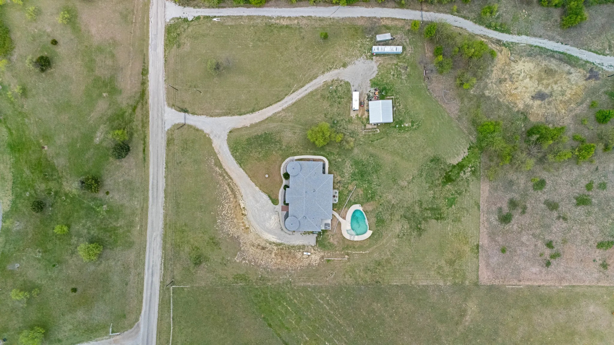Single Family Residence For Sale in Wise County , 1395 Private Road 4011, Decatur, Texas 76234, 4 Bedroom, 6 Bathroom, 2 Garage spaces, 3,700 Sqft, built in 2016, mls#21222732, Real Estate Agent in Decatur, Homes For Sale in Wise county, Homes For Sale in Decatur, Realtor in Decatur Texas, Real Estate Brokerage Independent Realty Texas, Luminita Cordes Realtor