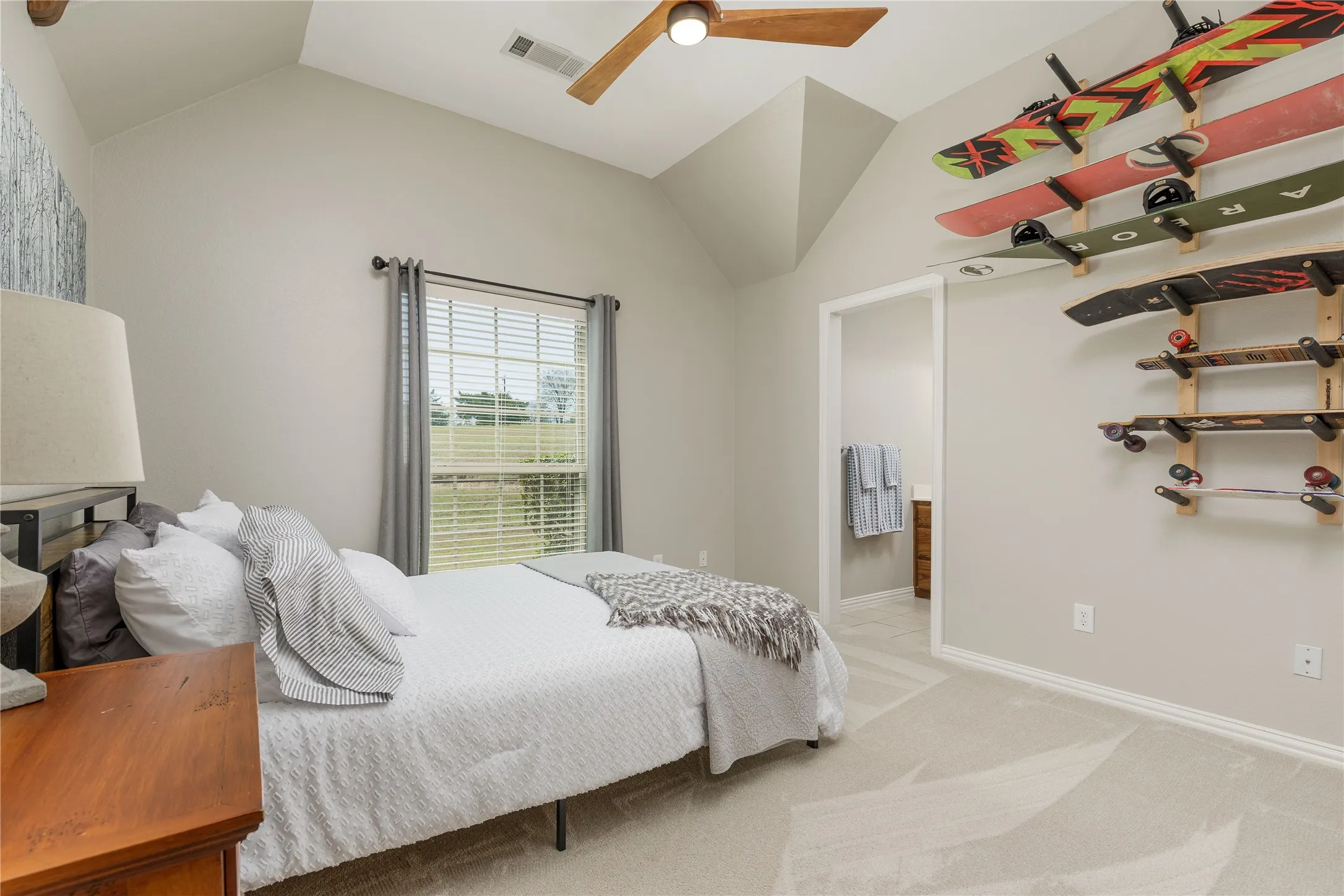 Single Family Residence For Sale in Collin County , 11030 Wild Rose Lane, Anna, Texas 75409, 7 Bedroom, 7 Bathroom, 7 Garage spaces, 5,247 Sqft, built in 2003, Preowned, mls#21210636, Real Estate Agent in Anna, Homes For Sale in Collin county, Homes For Sale in Anna, Realtor in Anna Texas, Real Estate Brokerage Independent Realty Texas, Luminita Cordes Realtor