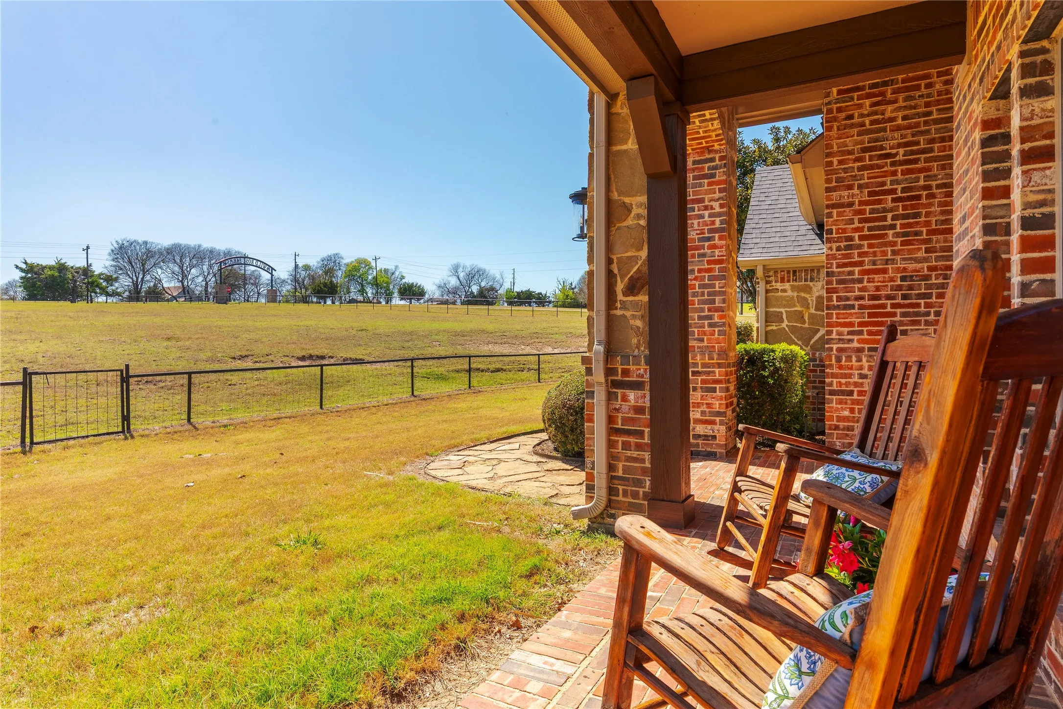 Single Family Residence For Sale in Collin County , 11030 Wild Rose Lane, Anna, Texas 75409, 7 Bedroom, 7 Bathroom, 7 Garage spaces, 5,247 Sqft, built in 2003, Preowned, mls#21210636, Real Estate Agent in Anna, Homes For Sale in Collin county, Homes For Sale in Anna, Realtor in Anna Texas, Real Estate Brokerage Independent Realty Texas, Luminita Cordes Realtor