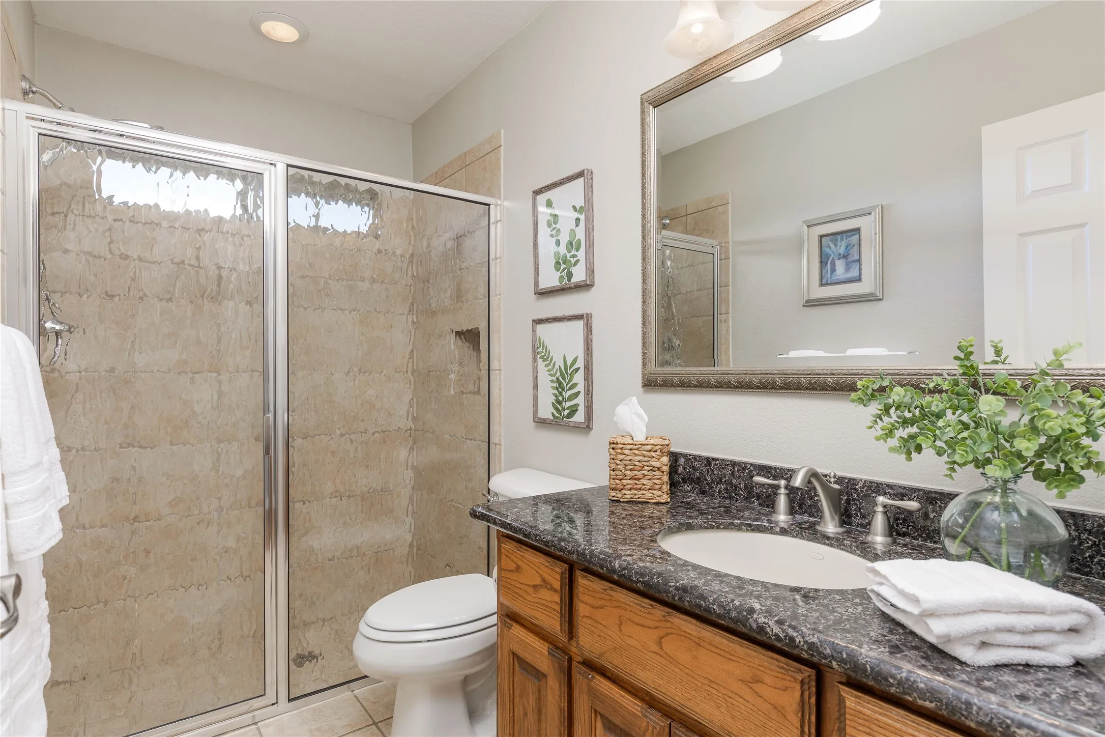 Single Family Residence For Sale in Collin County , 11030 Wild Rose Lane, Anna, Texas 75409, 7 Bedroom, 7 Bathroom, 7 Garage spaces, 5,247 Sqft, built in 2003, Preowned, mls#21210636, Real Estate Agent in Anna, Homes For Sale in Collin county, Homes For Sale in Anna, Realtor in Anna Texas, Real Estate Brokerage Independent Realty Texas, Luminita Cordes Realtor