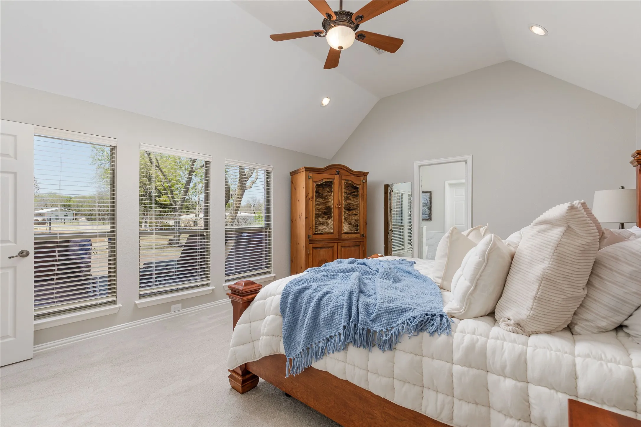 Single Family Residence For Sale in Collin County , 11030 Wild Rose Lane, Anna, Texas 75409, 7 Bedroom, 7 Bathroom, 7 Garage spaces, 5,247 Sqft, built in 2003, Preowned, mls#21210636, Real Estate Agent in Anna, Homes For Sale in Collin county, Homes For Sale in Anna, Realtor in Anna Texas, Real Estate Brokerage Independent Realty Texas, Luminita Cordes Realtor