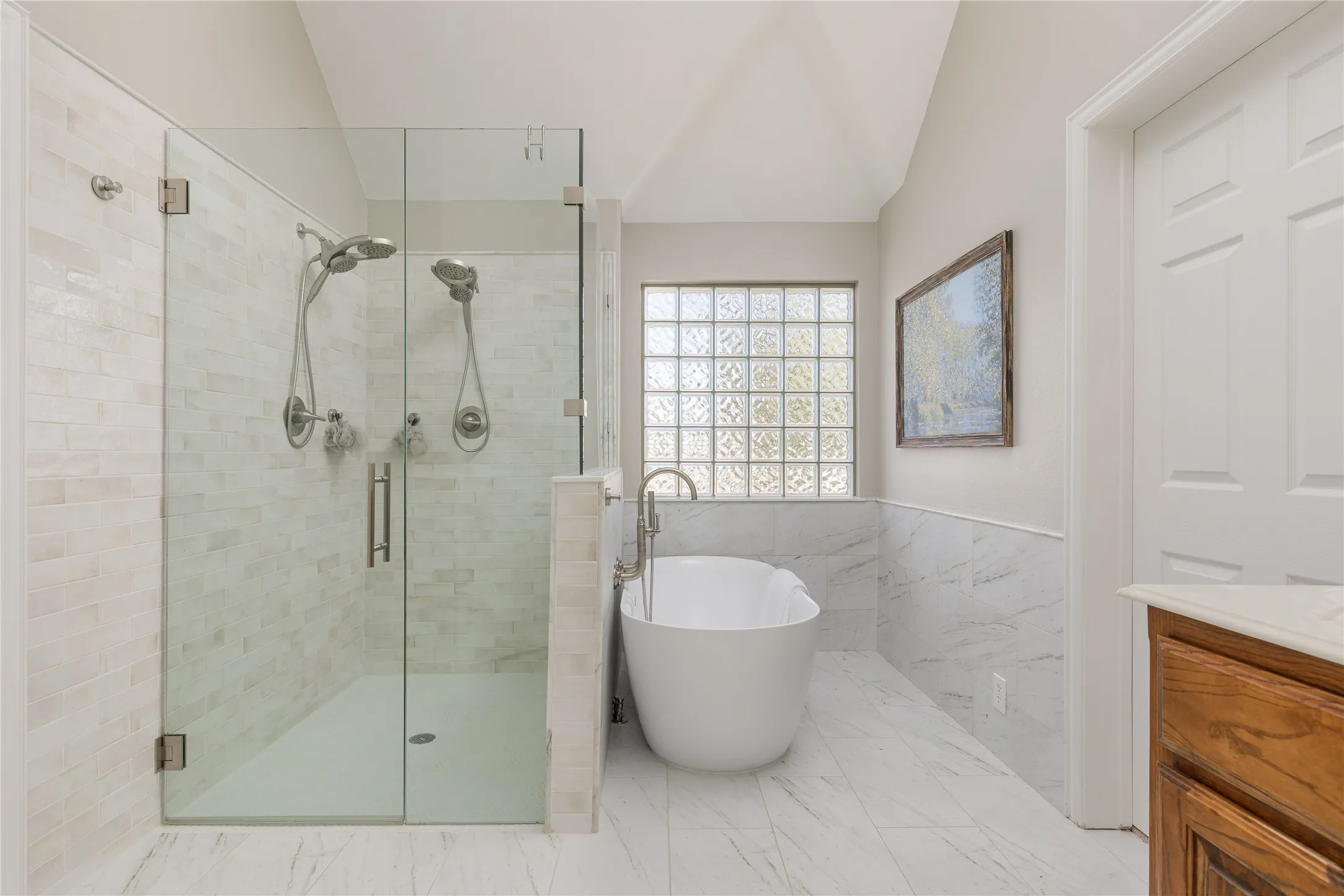 Single Family Residence For Sale in Collin County , 11030 Wild Rose Lane, Anna, Texas 75409, 7 Bedroom, 7 Bathroom, 7 Garage spaces, 5,247 Sqft, built in 2003, Preowned, mls#21210636, Real Estate Agent in Anna, Homes For Sale in Collin county, Homes For Sale in Anna, Realtor in Anna Texas, Real Estate Brokerage Independent Realty Texas, Luminita Cordes Realtor
