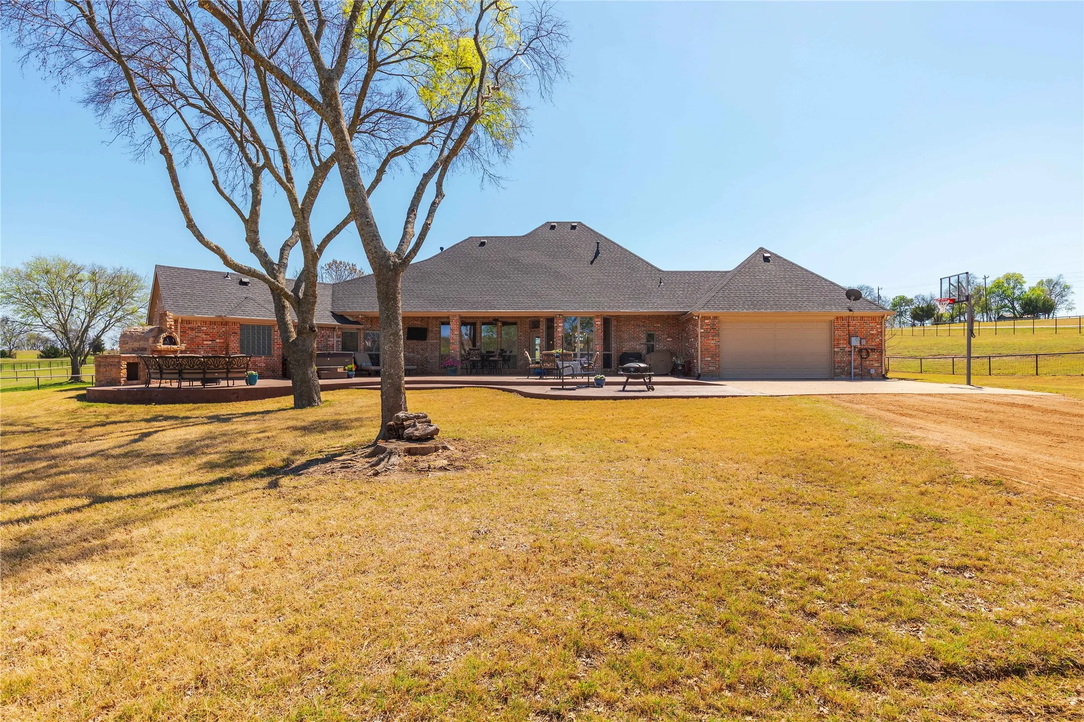 Single Family Residence For Sale in Collin County , 11030 Wild Rose Lane, Anna, Texas 75409, 7 Bedroom, 7 Bathroom, 7 Garage spaces, 5,247 Sqft, built in 2003, Preowned, mls#21210636, Real Estate Agent in Anna, Homes For Sale in Collin county, Homes For Sale in Anna, Realtor in Anna Texas, Real Estate Brokerage Independent Realty Texas, Luminita Cordes Realtor