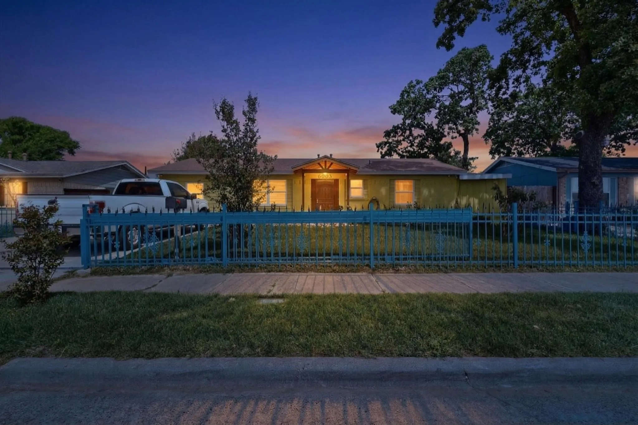 Single Family Residence For Sale in Dallas County , 9805 Grady Lane, Dallas, Texas 75217, 3 Bedroom, 2 Bathroom, Garage spaces, 1,155 Sqft, built in 1970, mls#21215538, Real Estate Agent in Dallas, Homes For Sale in Dallas county, Homes For Sale in Dallas, Realtor in Dallas Texas, Real Estate Brokerage Independent Realty Texas, Luminita Cordes Realtor