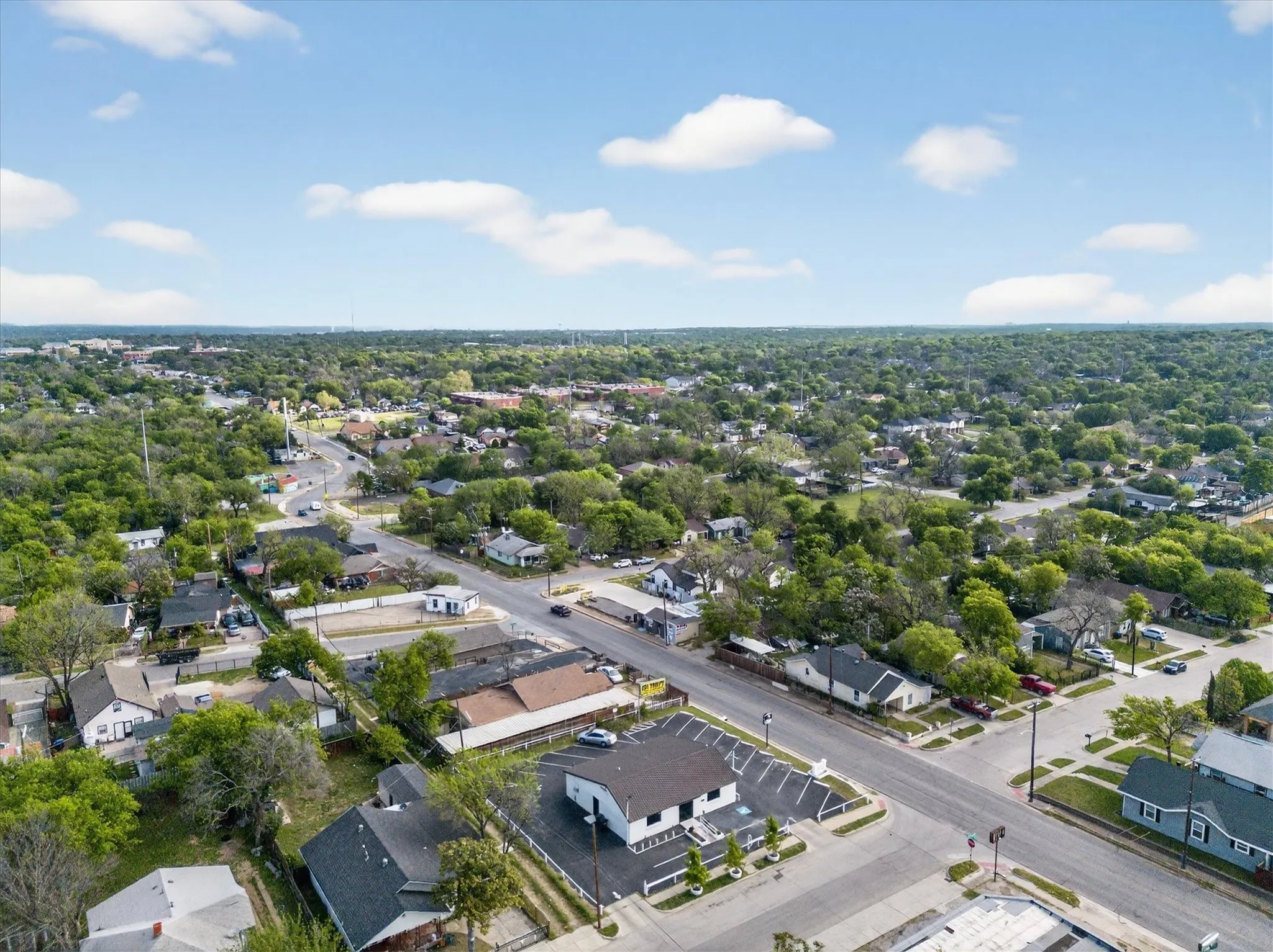 Retail For Sale in Tarrant County , 2620 Vaughn Boulevard, Fort Worth, Texas 76105, 0, 0, Garage spaces, 0 Sqft, built in 1946, Preowned, mls#21225374, Real Estate Agent in Fort Worth, Homes For Sale in Tarrant county, Homes For Sale in Fort Worth, Realtor in Fort Worth Texas, Real Estate Brokerage Independent Realty Texas, Luminita Cordes Realtor