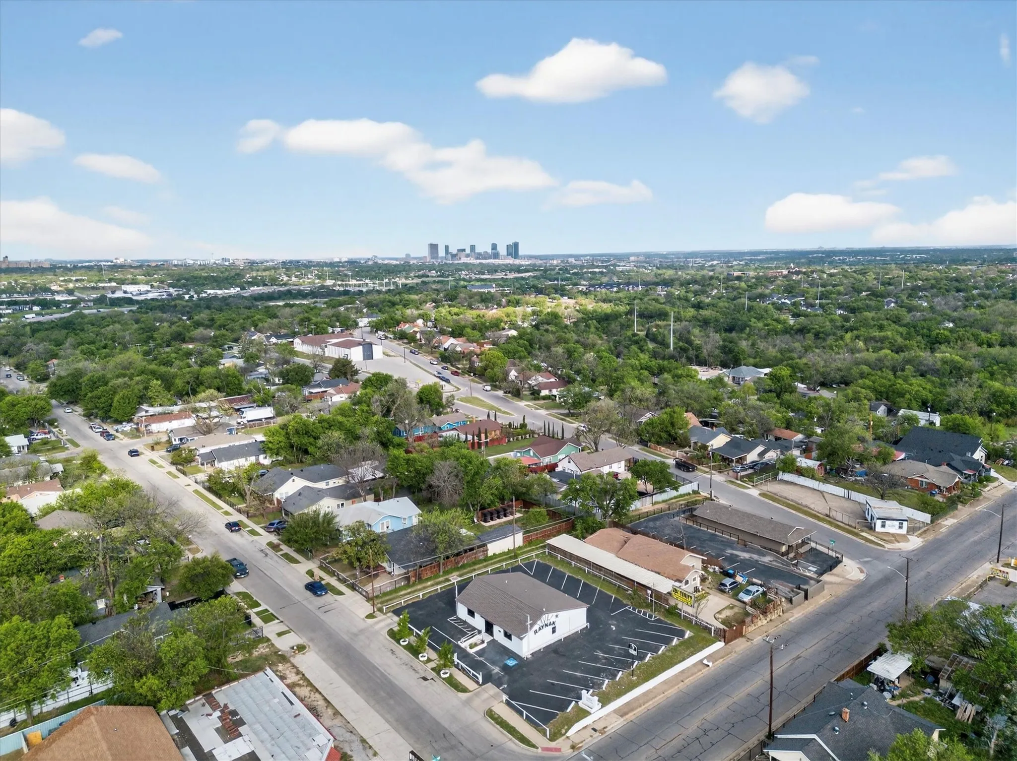 Retail For Sale in Tarrant County , 2620 Vaughn Boulevard, Fort Worth, Texas 76105, 0, 0, Garage spaces, 0 Sqft, built in 1946, Preowned, mls#21225374, Real Estate Agent in Fort Worth, Homes For Sale in Tarrant county, Homes For Sale in Fort Worth, Realtor in Fort Worth Texas, Real Estate Brokerage Independent Realty Texas, Luminita Cordes Realtor