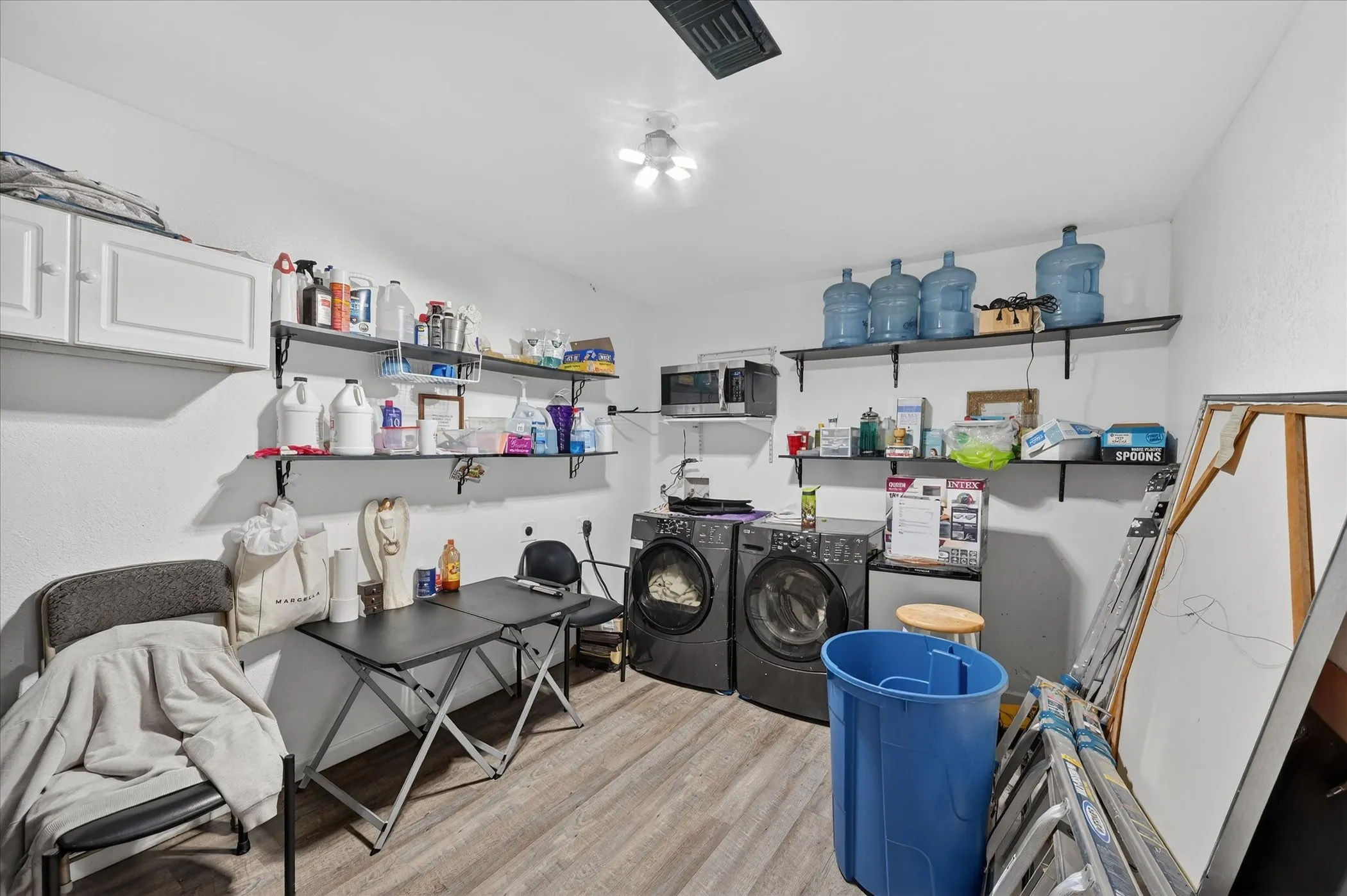 Retail For Sale in Tarrant County , 2620 Vaughn Boulevard, Fort Worth, Texas 76105, 0, 0, Garage spaces, 0 Sqft, built in 1946, Preowned, mls#21225374, Real Estate Agent in Fort Worth, Homes For Sale in Tarrant county, Homes For Sale in Fort Worth, Realtor in Fort Worth Texas, Real Estate Brokerage Independent Realty Texas, Luminita Cordes Realtor
