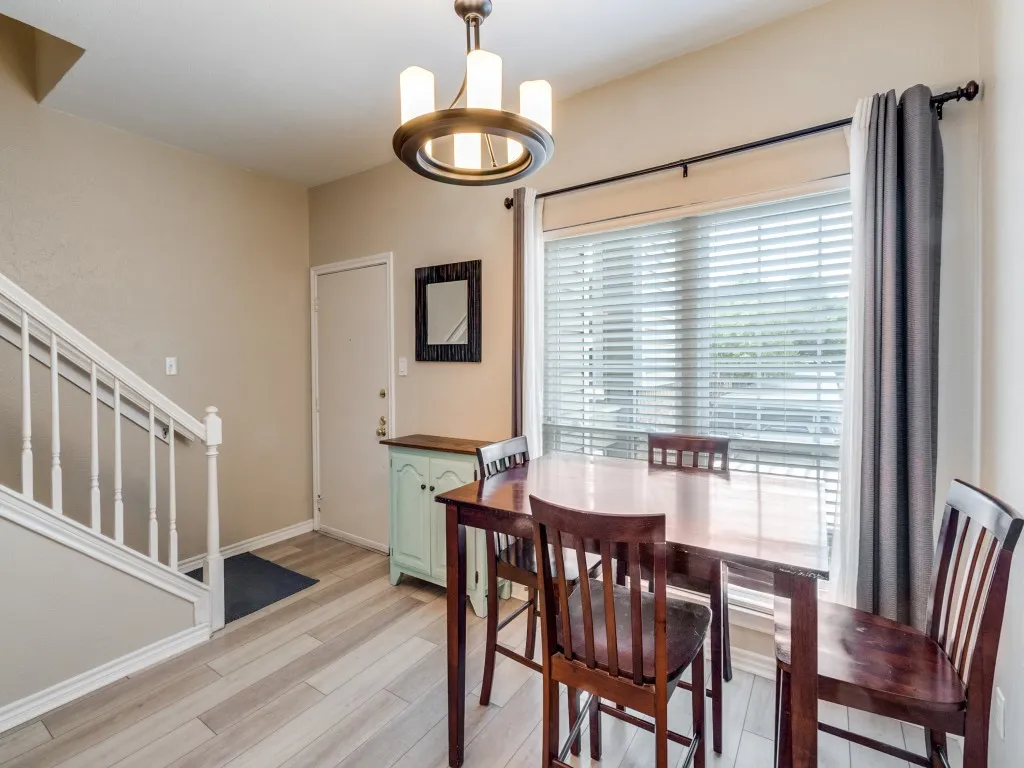 Condominium For Sale in Dallas County , 8550 Fair Oaks Crossing 115, Dallas, Texas 75243, 2 Bedroom, 3 Bathroom, 1 Garage spaces, 1,121 Sqft, built in 1982, Preowned, mls#21223370, Real Estate Agent in Dallas, Homes For Sale in Dallas county, Homes For Sale in Dallas, Realtor in Dallas Texas, Real Estate Brokerage Independent Realty Texas, Luminita Cordes Realtor
