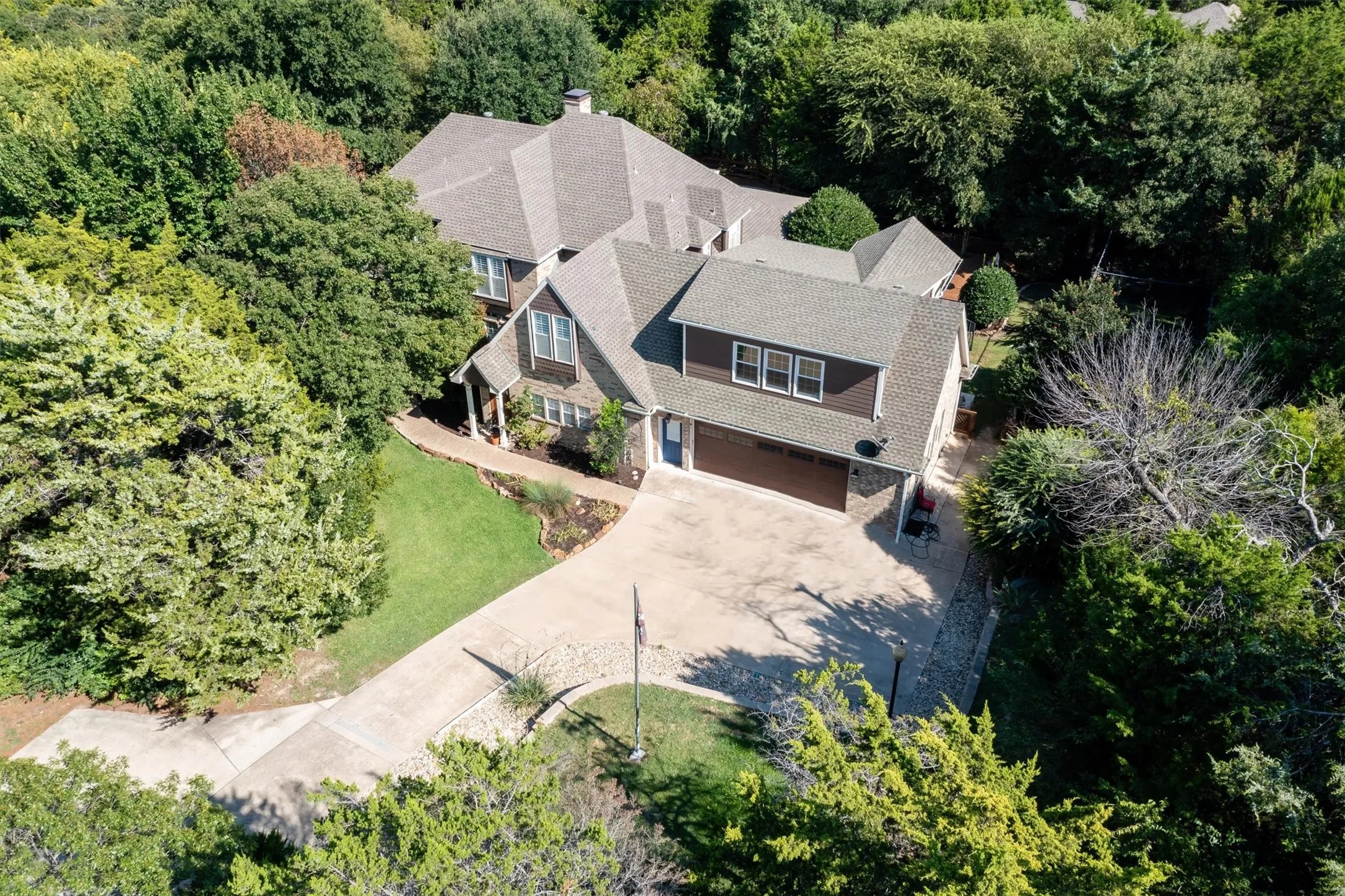 Beautiful Home on 1.38 Acres