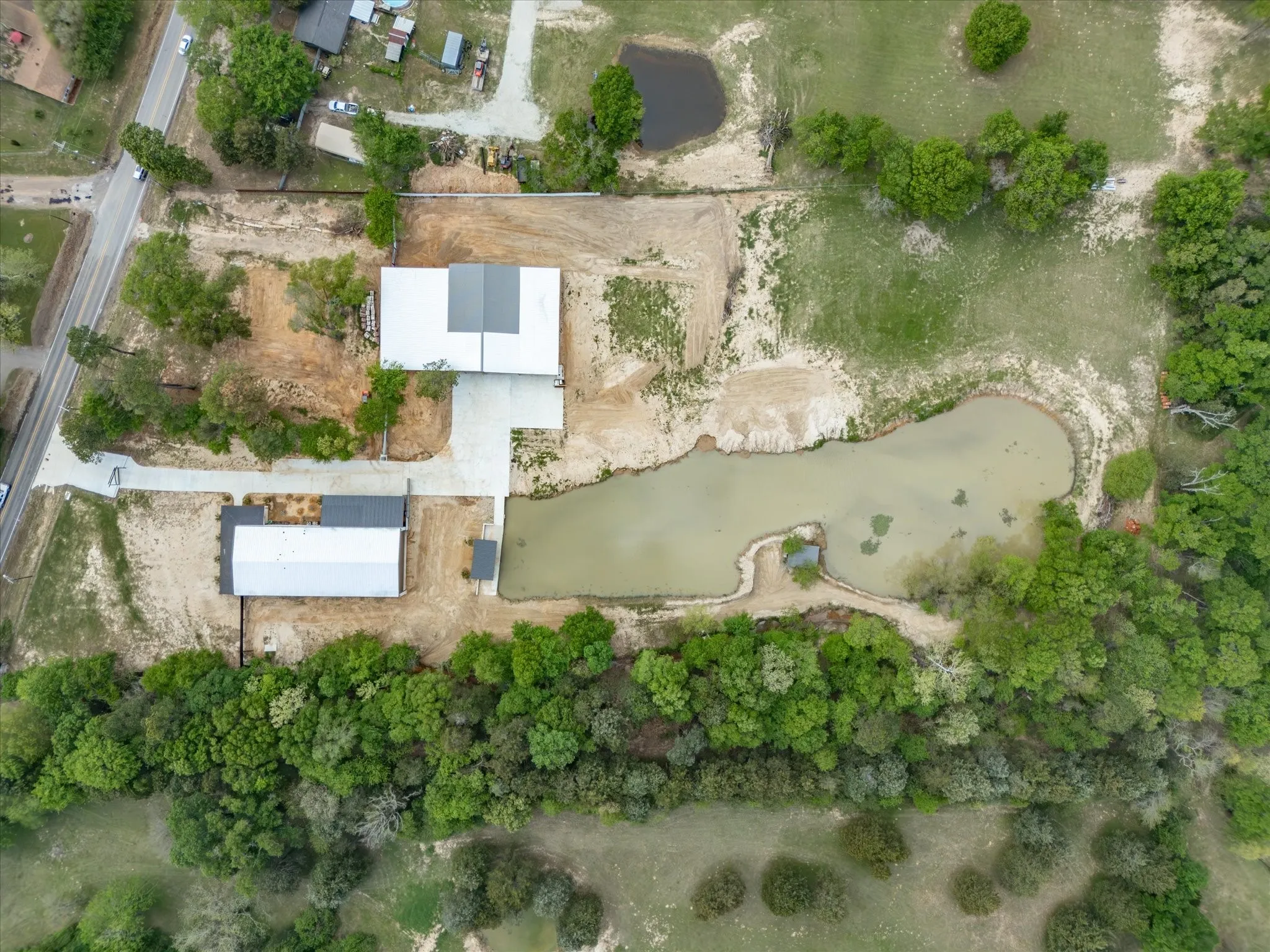 Single Family Residence For Sale in Van Zandt County , 603 S Houston Street, Edgewood, Texas 75117, 7 Bedrooms, 4 Bathrooms, 10 Garage spaces, 3,645 Sqft, built in 2025, Preowned, Price $1,249,000, mls#21221887, Real Estate Agent in Edgewood, Homes For Sale in Van Zandt county, Homes For Sale in Edgewood, Realtor in Edgewood Texas, Real Estate Brokerage Independent Realty Texas, Luminita Cordes Realtor