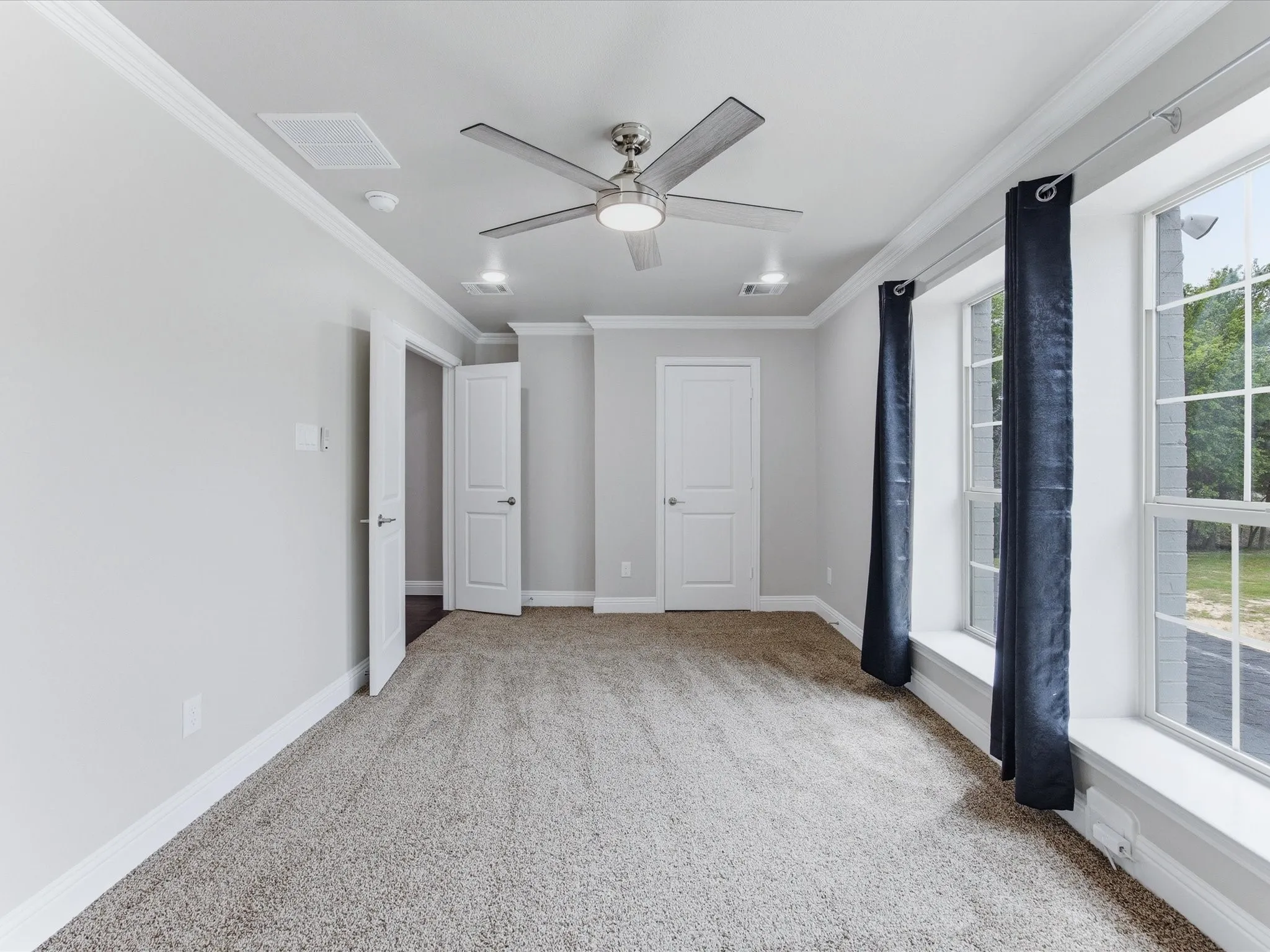 Single Family Residence For Sale in Van Zandt County , 603 S Houston Street, Edgewood, Texas 75117, 7 Bedrooms, 4 Bathrooms, 10 Garage spaces, 3,645 Sqft, built in 2025, Preowned, Price $1,249,000, mls#21221887, Real Estate Agent in Edgewood, Homes For Sale in Van Zandt county, Homes For Sale in Edgewood, Realtor in Edgewood Texas, Real Estate Brokerage Independent Realty Texas, Luminita Cordes Realtor