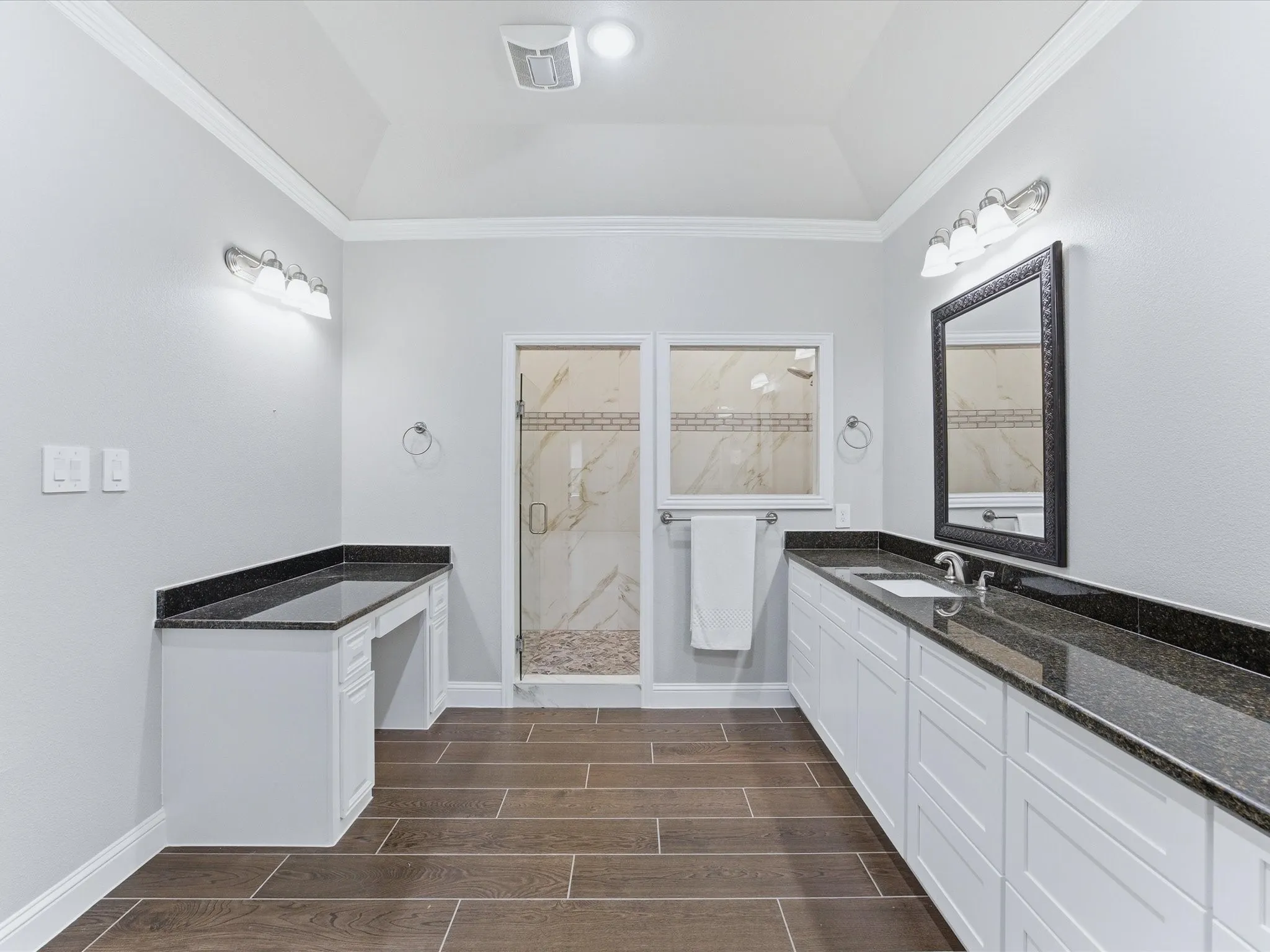 Single Family Residence For Sale in Van Zandt County , 603 S Houston Street, Edgewood, Texas 75117, 7 Bedrooms, 4 Bathrooms, 10 Garage spaces, 3,645 Sqft, built in 2025, Preowned, Price $1,249,000, mls#21221887, Real Estate Agent in Edgewood, Homes For Sale in Van Zandt county, Homes For Sale in Edgewood, Realtor in Edgewood Texas, Real Estate Brokerage Independent Realty Texas, Luminita Cordes Realtor