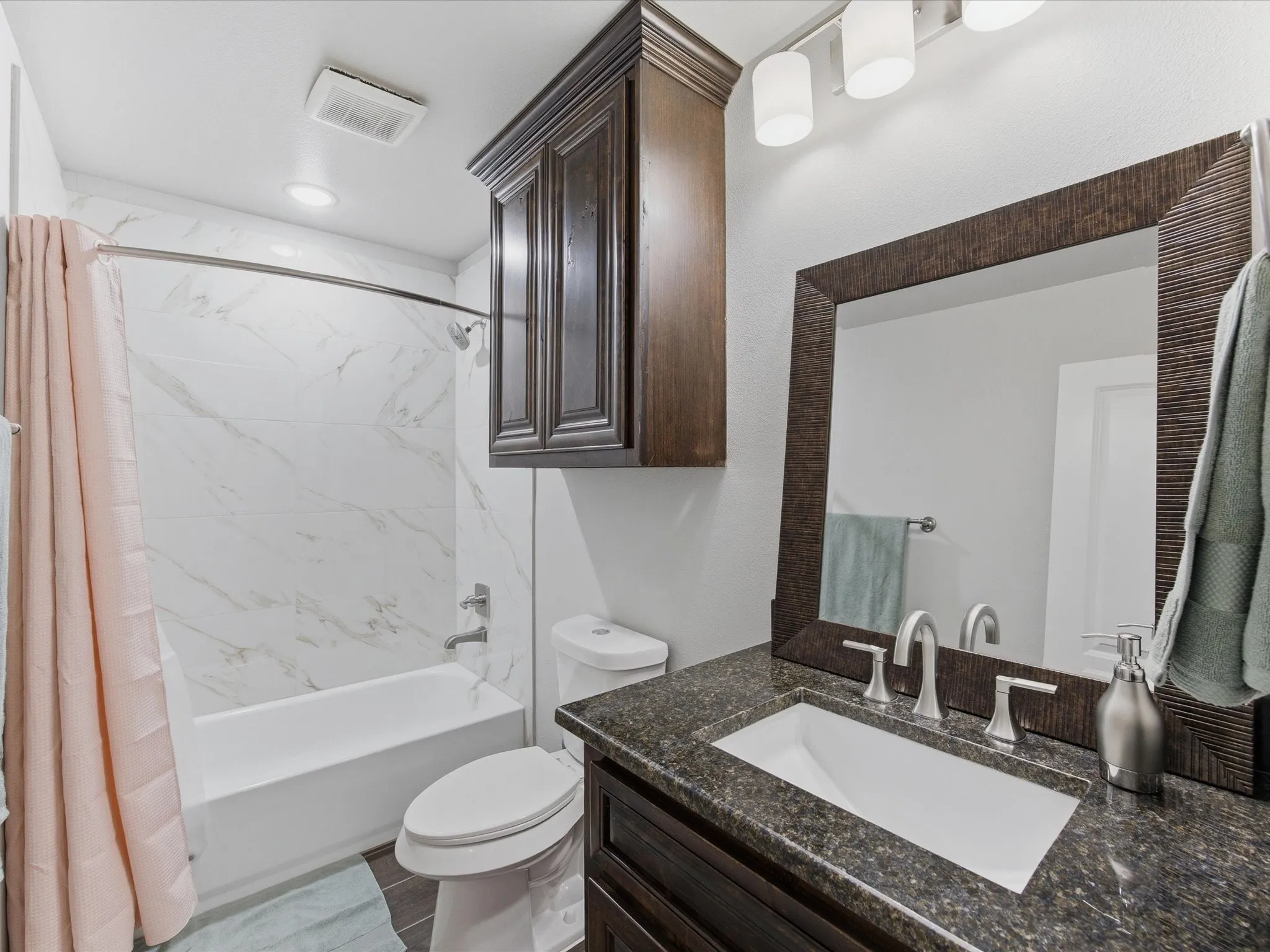 Single Family Residence For Sale in Van Zandt County , 603 S Houston Street, Edgewood, Texas 75117, 7 Bedrooms, 4 Bathrooms, 10 Garage spaces, 3,645 Sqft, built in 2025, Preowned, Price $1,249,000, mls#21221887, Real Estate Agent in Edgewood, Homes For Sale in Van Zandt county, Homes For Sale in Edgewood, Realtor in Edgewood Texas, Real Estate Brokerage Independent Realty Texas, Luminita Cordes Realtor