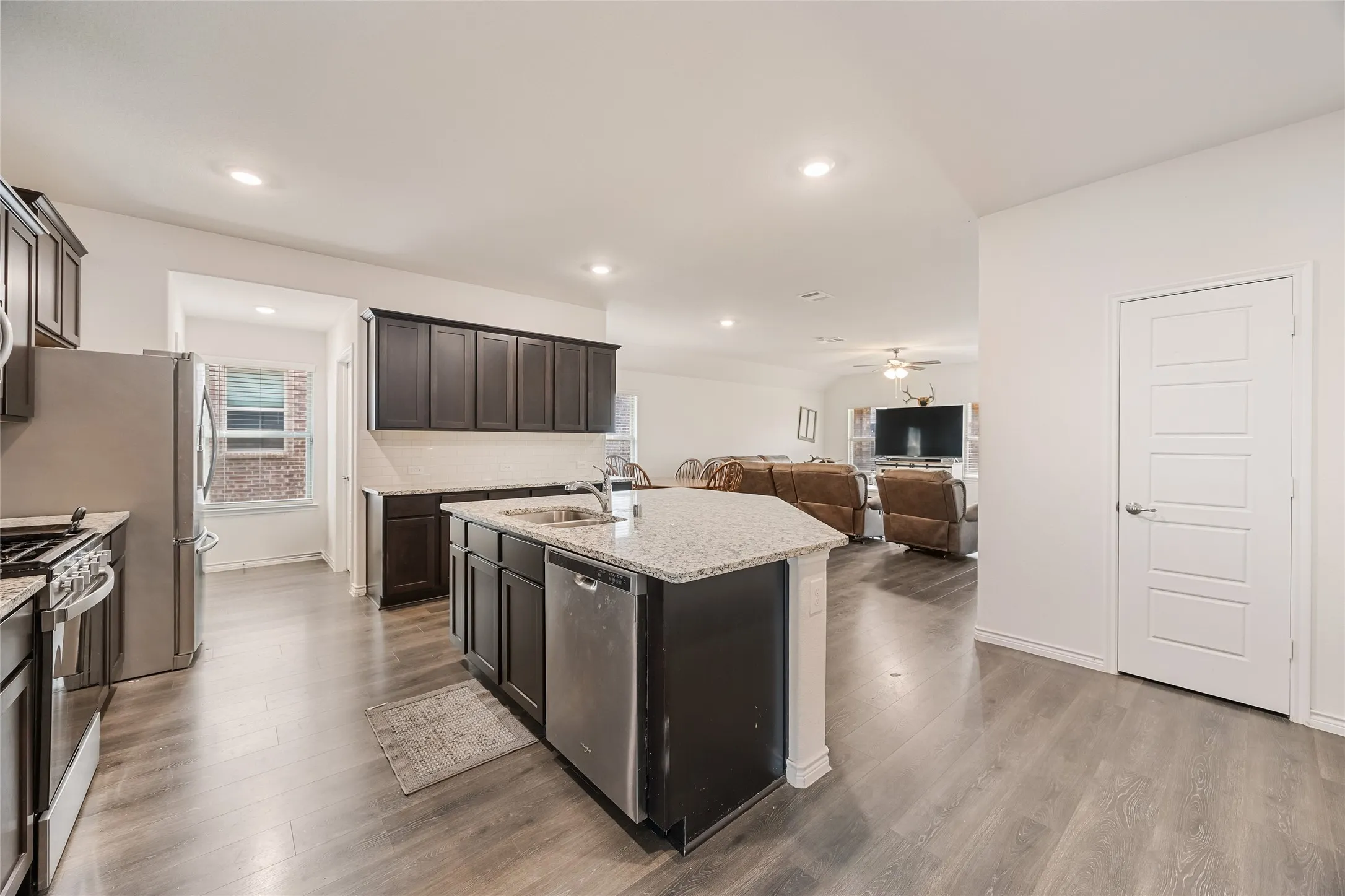 Single Family Residence For Sale in Hunt County , 110 Whitetail Way, Caddo Mills, Texas 75135, 4 Bedroom, 2 Bathroom, 2 Garage spaces, 2,017 Sqft, built in 2021, Preowned, mls#21224530, Real Estate Agent in Caddo Mills, Homes For Sale in Hunt county, Homes For Sale in Caddo Mills, Realtor in Caddo Mills Texas, Real Estate Brokerage Independent Realty Texas, Luminita Cordes Realtor