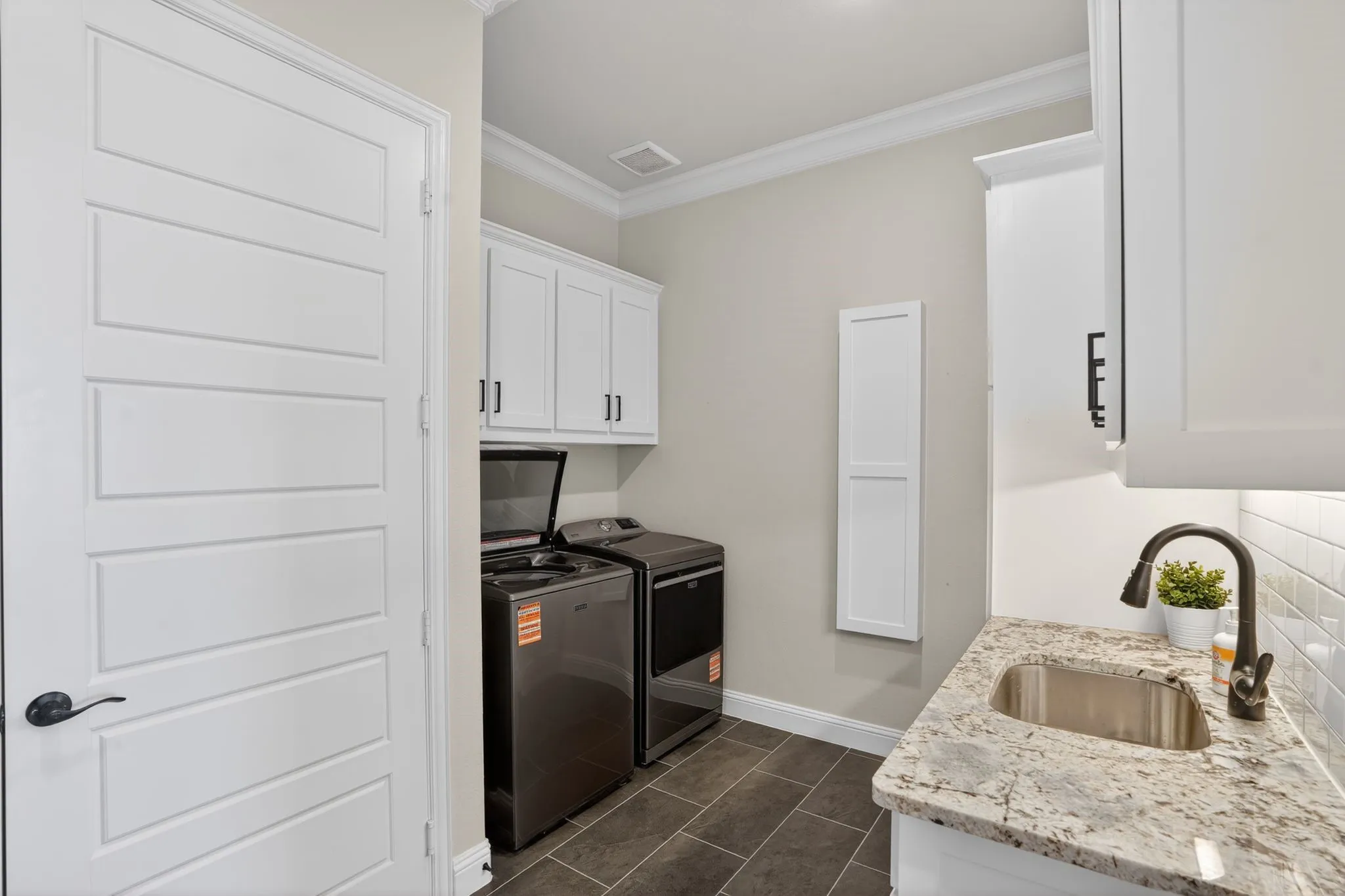 Single Family Residence For Sale in Parker County , 14537 Cedar Brook Place, Fort Worth, Texas 76008, 5 Bedrooms, 6 Bathrooms, 3 Garage spaces, 4,342 Sqft, built in 2025, Preowned, Price $1,149,000, mls#21156524, Real Estate Agent in Fort Worth, Homes For Sale in Parker county, Homes For Sale in Fort Worth, Realtor in Fort Worth Texas, Real Estate Brokerage Independent Realty Texas, Luminita Cordes Realtor