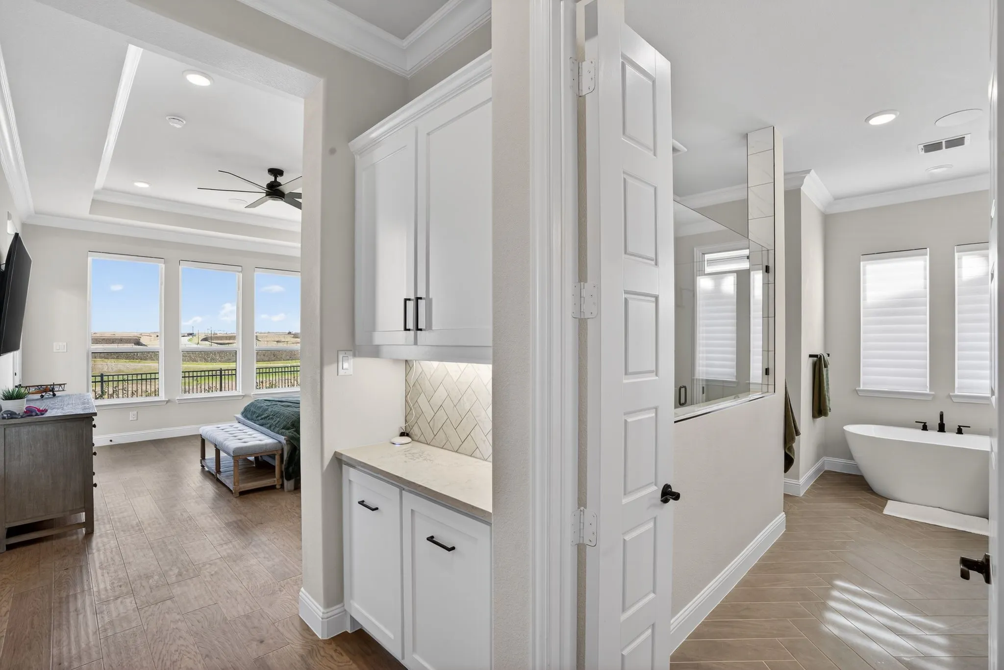 Single Family Residence For Sale in Parker County , 14537 Cedar Brook Place, Fort Worth, Texas 76008, 5 Bedrooms, 6 Bathrooms, 3 Garage spaces, 4,342 Sqft, built in 2025, Preowned, Price $1,149,000, mls#21156524, Real Estate Agent in Fort Worth, Homes For Sale in Parker county, Homes For Sale in Fort Worth, Realtor in Fort Worth Texas, Real Estate Brokerage Independent Realty Texas, Luminita Cordes Realtor