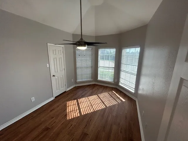 Single Family Residence For Rent in Kaufman County , 2105 Cardinal Drive, Forney, Texas 75126, 4 Bedroom, 2 Bathroom, 2 Garage spaces, 1,763 Sqft, built in 2006, mls#21225806, Real Estate Agent in Forney, Homes For Rent in Kaufman county, Homes For Rent in Forney, Realtor in Forney Texas, Real Estate Brokerage Independent Realty Texas, Luminita Cordes Realtor