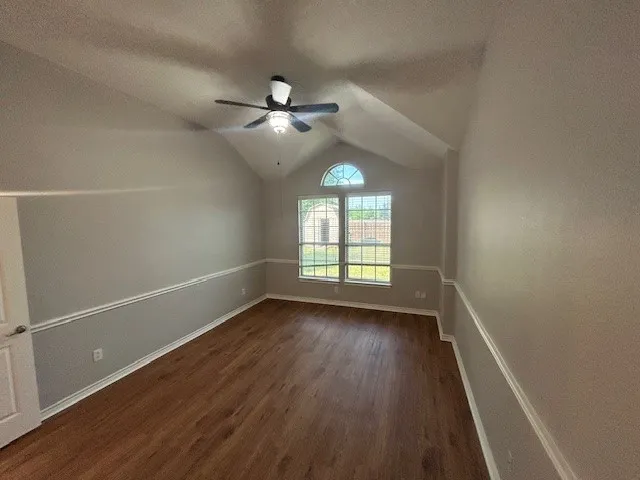 Single Family Residence For Rent in Kaufman County , 2105 Cardinal Drive, Forney, Texas 75126, 4 Bedroom, 2 Bathroom, 2 Garage spaces, 1,763 Sqft, built in 2006, mls#21225806, Real Estate Agent in Forney, Homes For Rent in Kaufman county, Homes For Rent in Forney, Realtor in Forney Texas, Real Estate Brokerage Independent Realty Texas, Luminita Cordes Realtor