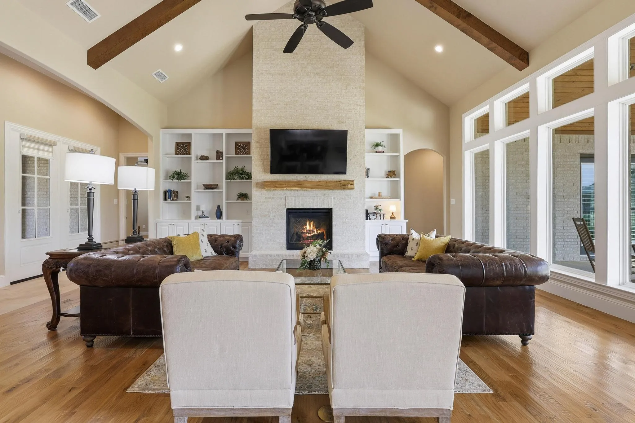 Single Family Residence For Sale in Denton County , 5999 Ranch Estates Road, Krugerville, Texas 76227, 4 Bedroom, 4 Bathroom, 3 Garage spaces, 3,300 Sqft, built in 2020, Preowned, mls#21207740, Real Estate Agent in Krugerville, Homes For Sale in Denton county, Homes For Sale in Krugerville, Realtor in Krugerville Texas, Real Estate Brokerage Independent Realty Texas, Luminita Cordes Realtor