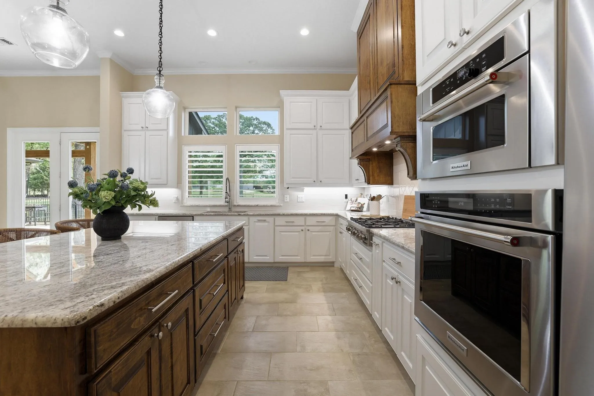 Single Family Residence For Sale in Denton County , 5999 Ranch Estates Road, Krugerville, Texas 76227, 4 Bedroom, 4 Bathroom, 3 Garage spaces, 3,300 Sqft, built in 2020, Preowned, mls#21207740, Real Estate Agent in Krugerville, Homes For Sale in Denton county, Homes For Sale in Krugerville, Realtor in Krugerville Texas, Real Estate Brokerage Independent Realty Texas, Luminita Cordes Realtor