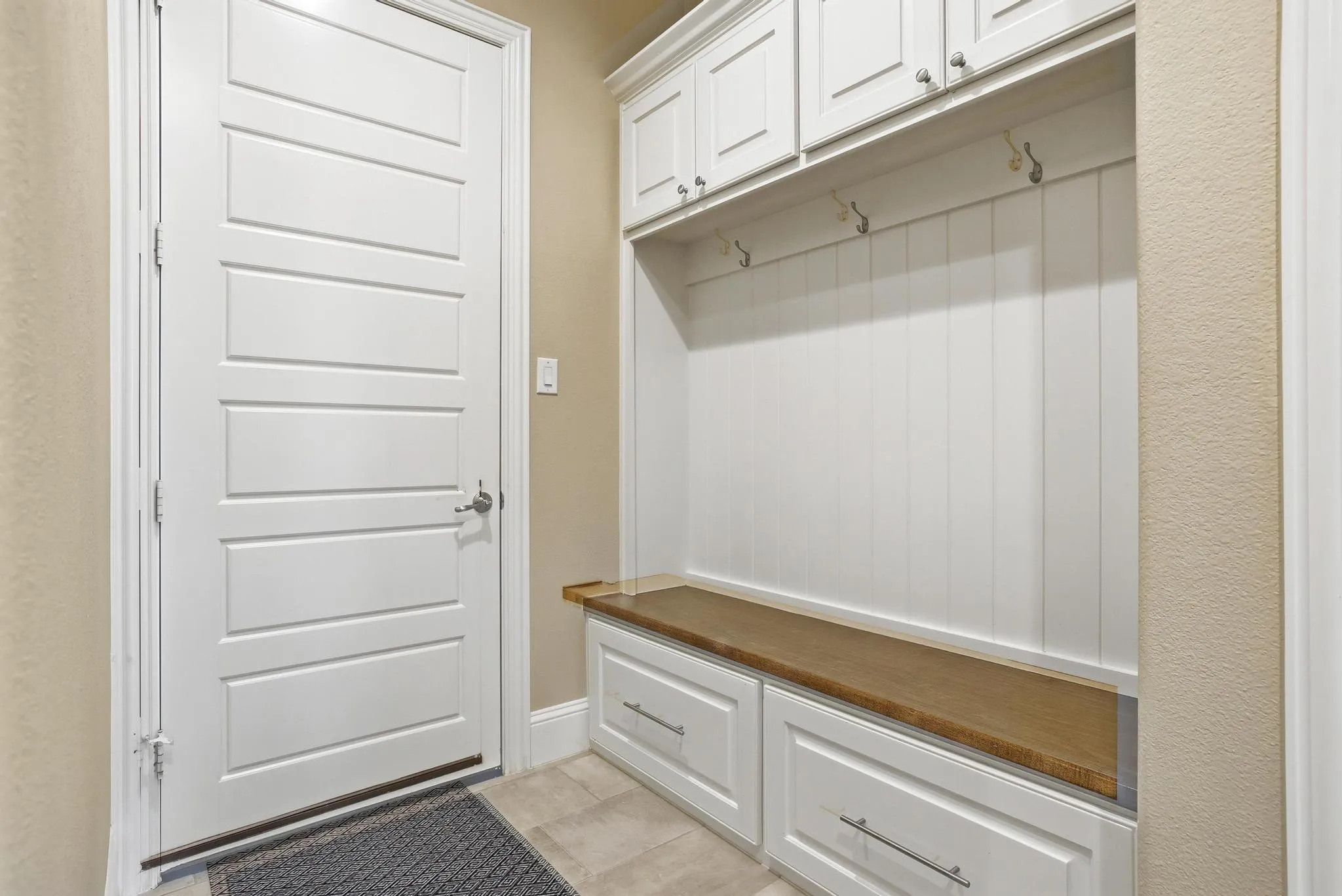 Single Family Residence For Sale in Denton County , 5999 Ranch Estates Road, Krugerville, Texas 76227, 4 Bedroom, 4 Bathroom, 3 Garage spaces, 3,300 Sqft, built in 2020, Preowned, mls#21207740, Real Estate Agent in Krugerville, Homes For Sale in Denton county, Homes For Sale in Krugerville, Realtor in Krugerville Texas, Real Estate Brokerage Independent Realty Texas, Luminita Cordes Realtor