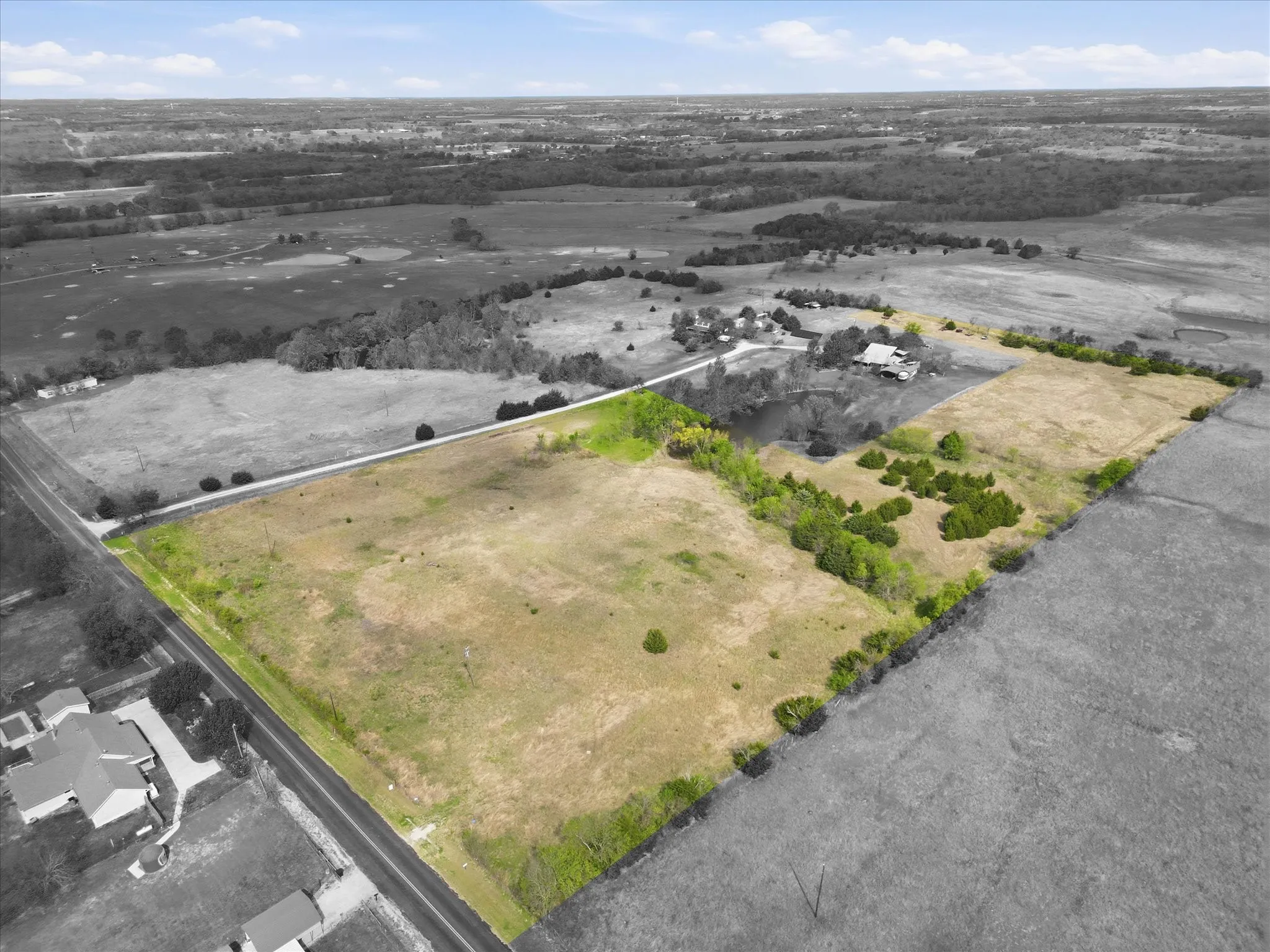 You may struggle seeing it, but there is a slight undulation to the land which is stunning