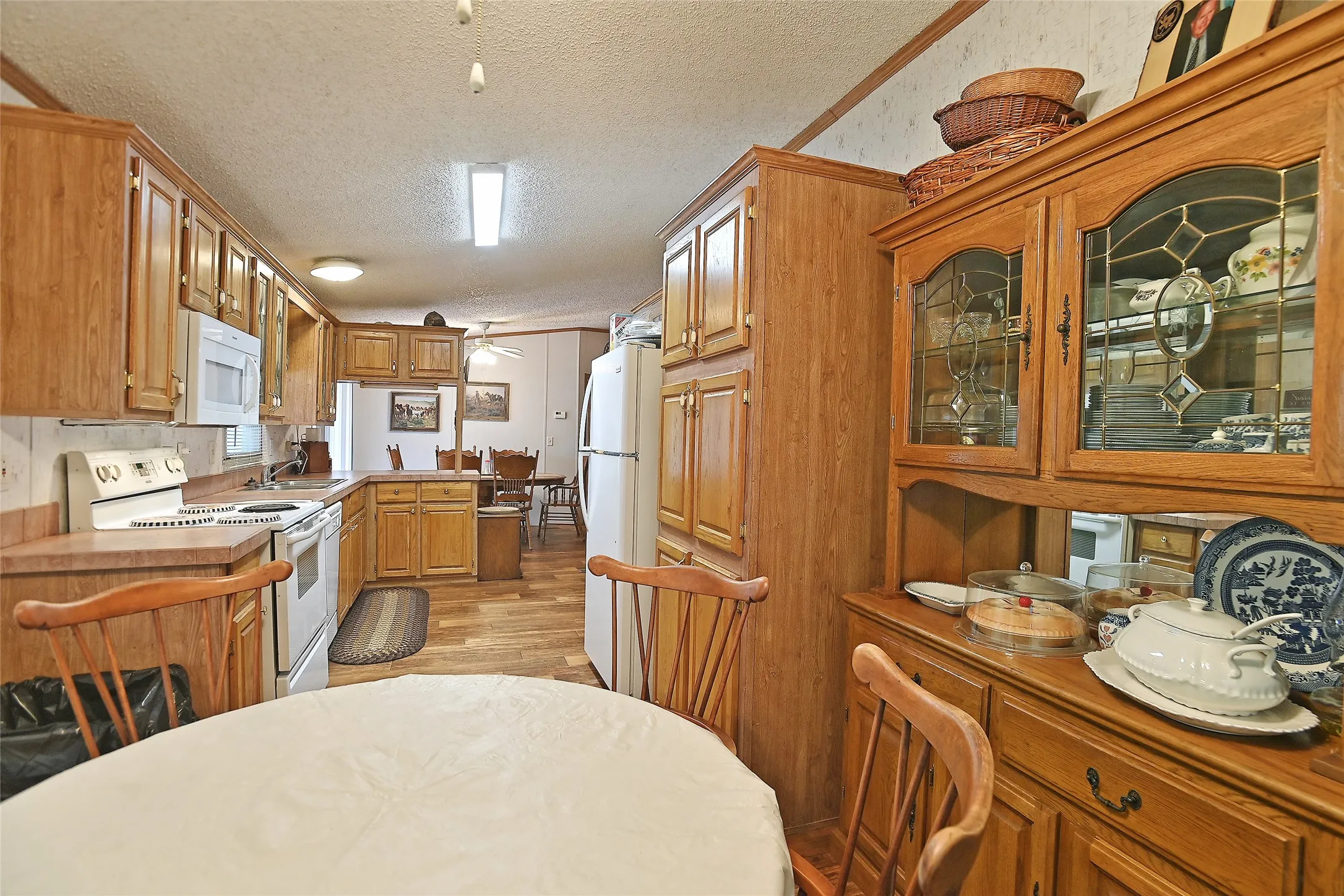 Mobile Home For Sale in Eastland County , 212 County Road 594, Eastland, Texas 76448, 4 Bedroom, 2 Bathroom, 2 Garage spaces, 1,492 Sqft, built in 2000, mls#21224734, Real Estate Agent in Eastland, Homes For Sale in Eastland county, Homes For Sale in Eastland, Realtor in Eastland Texas, Real Estate Brokerage Independent Realty Texas, Luminita Cordes Realtor