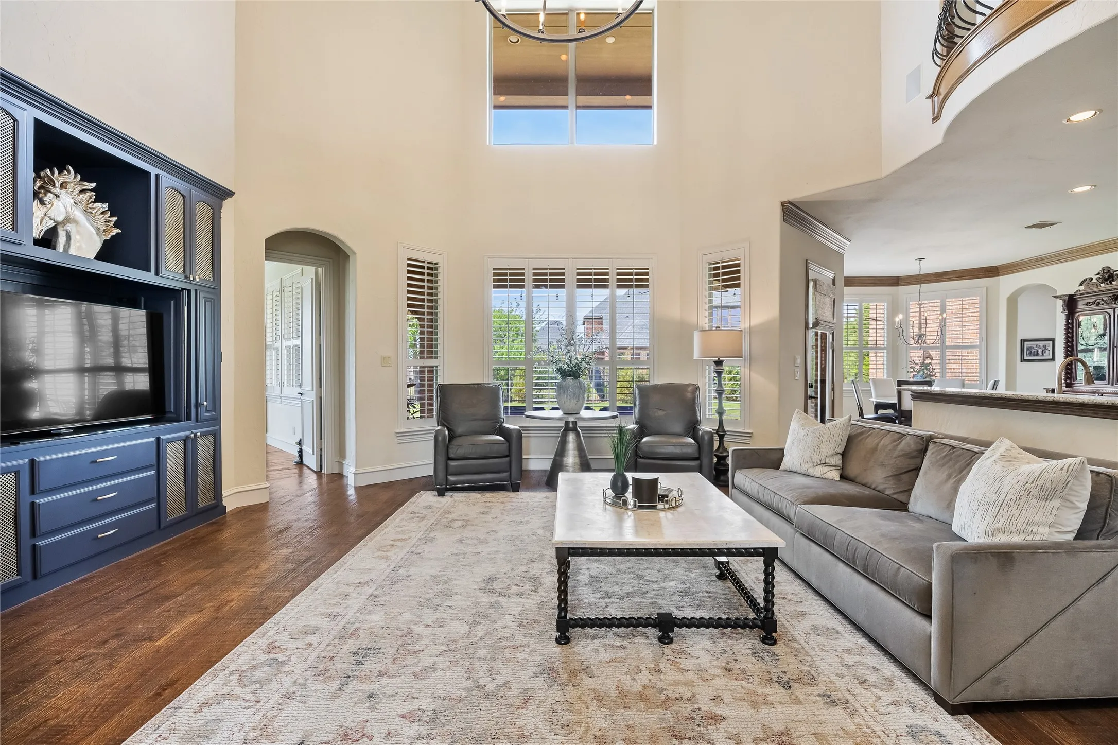Single Family Residence For Sale in Rockwall County , 125 Manor Drive, Heath, Texas 75032, 4 Bedroom, 5 Bathroom, 4 Garage spaces, 4,737 Sqft, built in 2006, Preowned, mls#21225096, Real Estate Agent in Heath, Homes For Sale in Rockwall county, Homes For Sale in Heath, Realtor in Heath Texas, Real Estate Brokerage Independent Realty Texas, Luminita Cordes Realtor