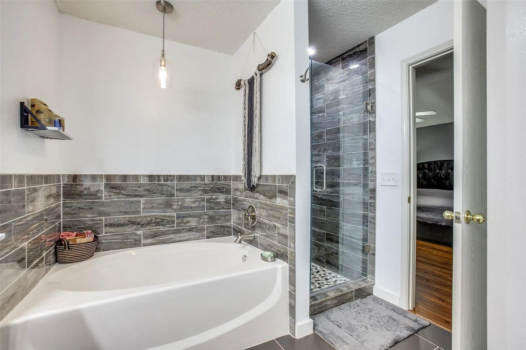 Single Family Residence For Rent in Collin County , 1309 Aspen Lane, Wylie, Texas 75098, 3 Bedrooms, 2 Bathrooms, 2 Garage spaces, 1,617 Sqft, built in 1998, Price $2,200, mls#21226116, Real Estate Agent in Wylie, Homes For Rent in Collin county, Homes For Rent in Wylie, Realtor in Wylie Texas, Real Estate Brokerage Independent Realty Texas, Luminita Cordes Realtor