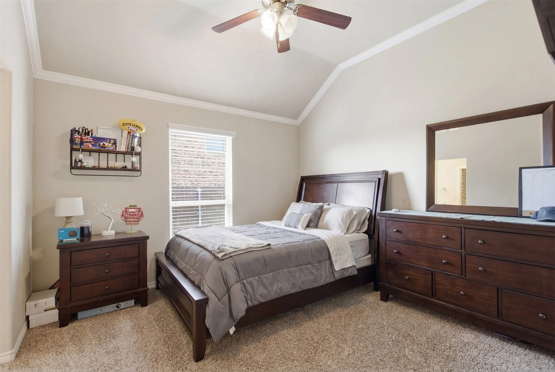 Single Family Residence For Sale in Rockwall County , 1540 Great Lakes Court, Rockwall, Texas 75087, 4 Bedroom, 3 Bathroom, 2 Garage spaces, 2,329 Sqft, built in 2014, Preowned, mls#21203103, Real Estate Agent in Rockwall, Homes For Sale in Rockwall county, Homes For Sale in Rockwall, Realtor in Rockwall Texas, Real Estate Brokerage Independent Realty Texas, Luminita Cordes Realtor