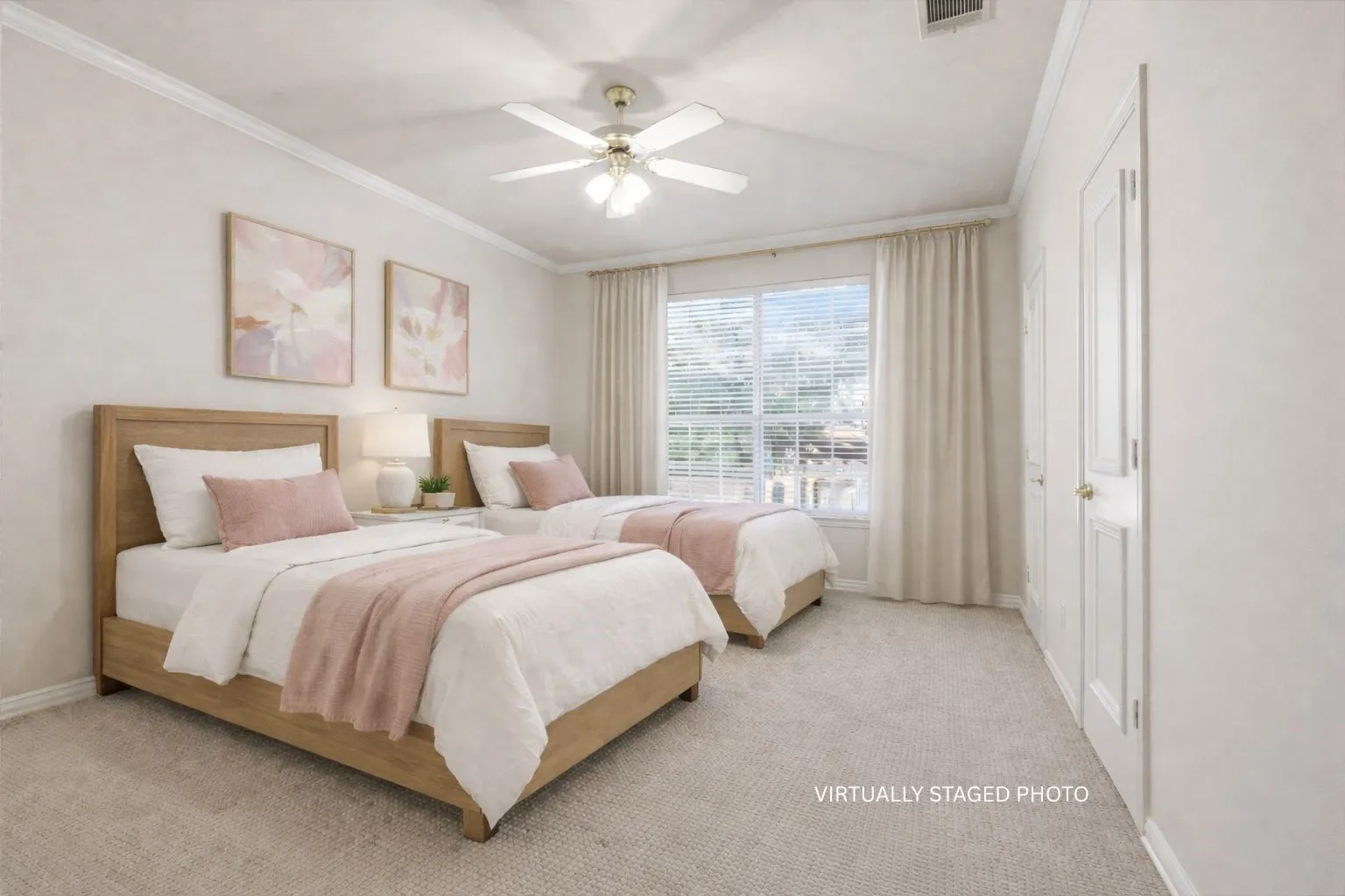 Single Family Residence For Sale in Collin County , 17431 Woods Edge Drive, Dallas, Texas 75287, 6 Bedroom, 6 Bathroom, 3 Garage spaces, 6,026 Sqft, built in 1993, Preowned, mls#21224199, Real Estate Agent in Dallas, Homes For Sale in Collin county, Homes For Sale in Dallas, Realtor in Dallas Texas, Real Estate Brokerage Independent Realty Texas, Luminita Cordes Realtor