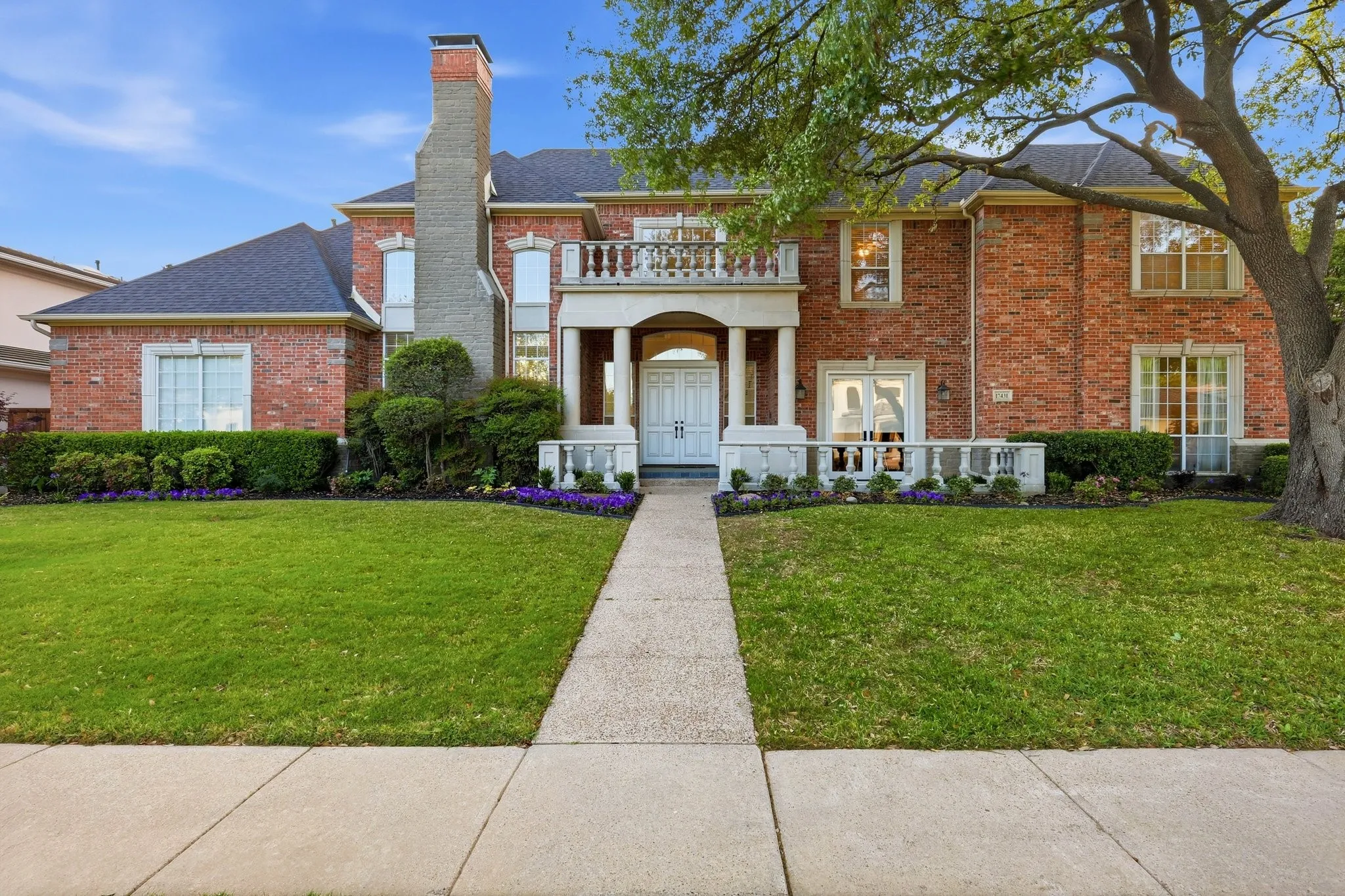 Single Family Residence For Sale in Collin County , 17431 Woods Edge Drive, Dallas, Texas 75287, 6 Bedroom, 6 Bathroom, 3 Garage spaces, 6,026 Sqft, built in 1993, Preowned, mls#21224199, Real Estate Agent in Dallas, Homes For Sale in Collin county, Homes For Sale in Dallas, Realtor in Dallas Texas, Real Estate Brokerage Independent Realty Texas, Luminita Cordes Realtor