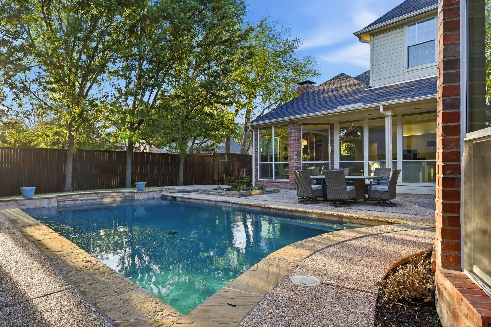 Single Family Residence For Sale in Collin County , 17431 Woods Edge Drive, Dallas, Texas 75287, 6 Bedroom, 6 Bathroom, 3 Garage spaces, 6,026 Sqft, built in 1993, Preowned, mls#21224199, Real Estate Agent in Dallas, Homes For Sale in Collin county, Homes For Sale in Dallas, Realtor in Dallas Texas, Real Estate Brokerage Independent Realty Texas, Luminita Cordes Realtor
