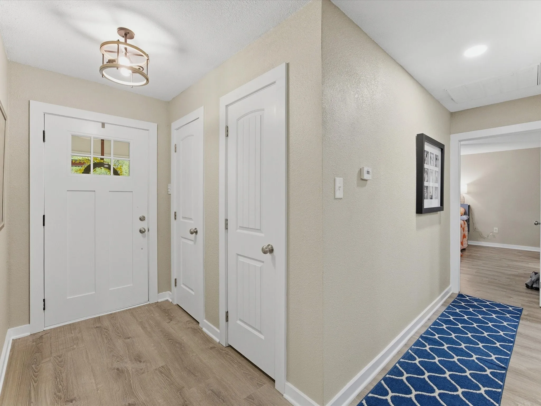 Single Family Residence For Sale in Navarro County , 15720 W Highway 22, Blooming Grove, Texas 76626, 5 Bedroom, 3 Bathroom, Garage spaces, 2,312 Sqft, built in 1973, mls#21226082, Real Estate Agent in Blooming Grove, Homes For Sale in Navarro county, Homes For Sale in Blooming Grove, Realtor in Blooming Grove Texas, Real Estate Brokerage Independent Realty Texas, Luminita Cordes Realtor
