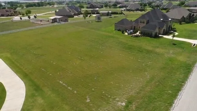 Unimproved Land For Sale in Tarrant County , 1517 Velda Kay Lane, Fort Worth, Texas 76052, 0, 0, Garage spaces, 0 Sqft, built in 0, Price $215,000, mls#21225056, Real Estate Agent in Fort Worth, Homes For Sale in Tarrant county, Homes For Sale in Fort Worth, Realtor in Fort Worth Texas, Real Estate Brokerage Independent Realty Texas, Luminita Cordes Realtor