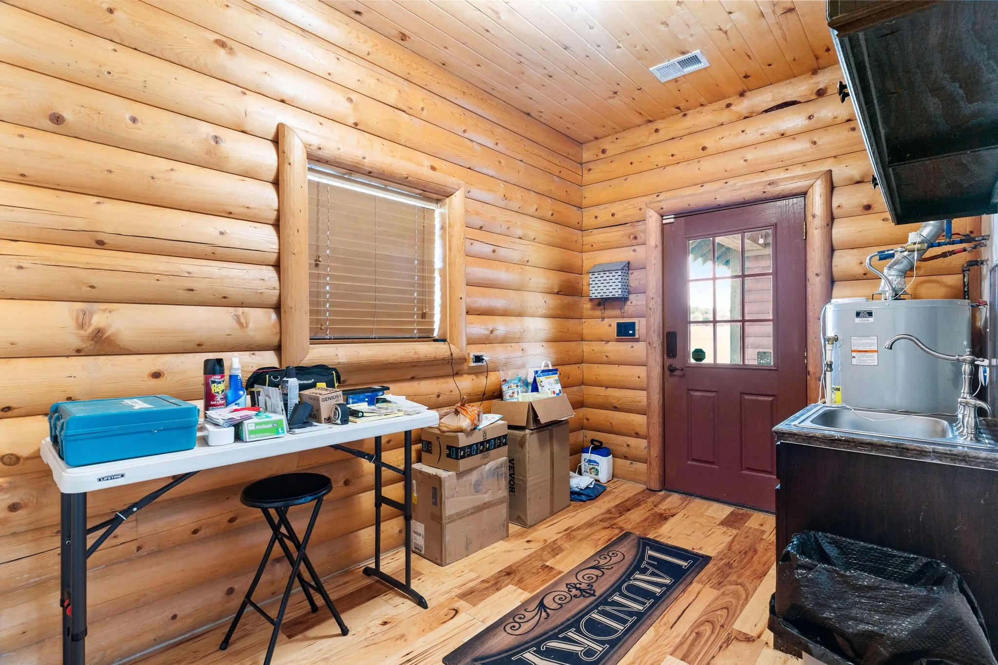 Single Family Residence For Sale in Grayson County , 7516 Fm 121, Van Alstyne, Texas 75495, 3 Bedroom, 3 Bathroom, 2 Garage spaces, 2,340 Sqft, built in 2007, mls#21206221, Real Estate Agent in Van Alstyne, Homes For Sale in Grayson county, Homes For Sale in Van Alstyne, Realtor in Van Alstyne Texas, Real Estate Brokerage Independent Realty Texas, Luminita Cordes Realtor