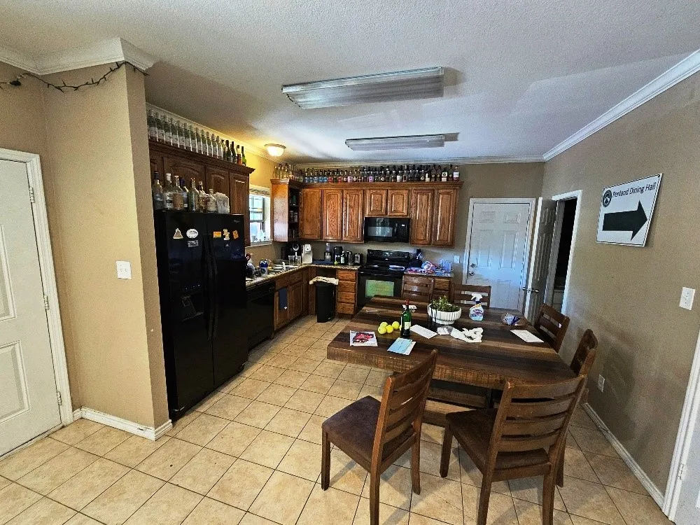 Single Family Residence For Sale in Mc Lennan County , 307 Church Avenue, Waco, Texas 76706, 4 Bedroom, 5 Bathroom, Garage spaces, 2,052 Sqft, built in 2007, mls#21226363, Real Estate Agent in Waco, Homes For Sale in Mc Lennan county, Homes For Sale in Waco, Realtor in Waco Texas, Real Estate Brokerage Independent Realty Texas, Luminita Cordes Realtor