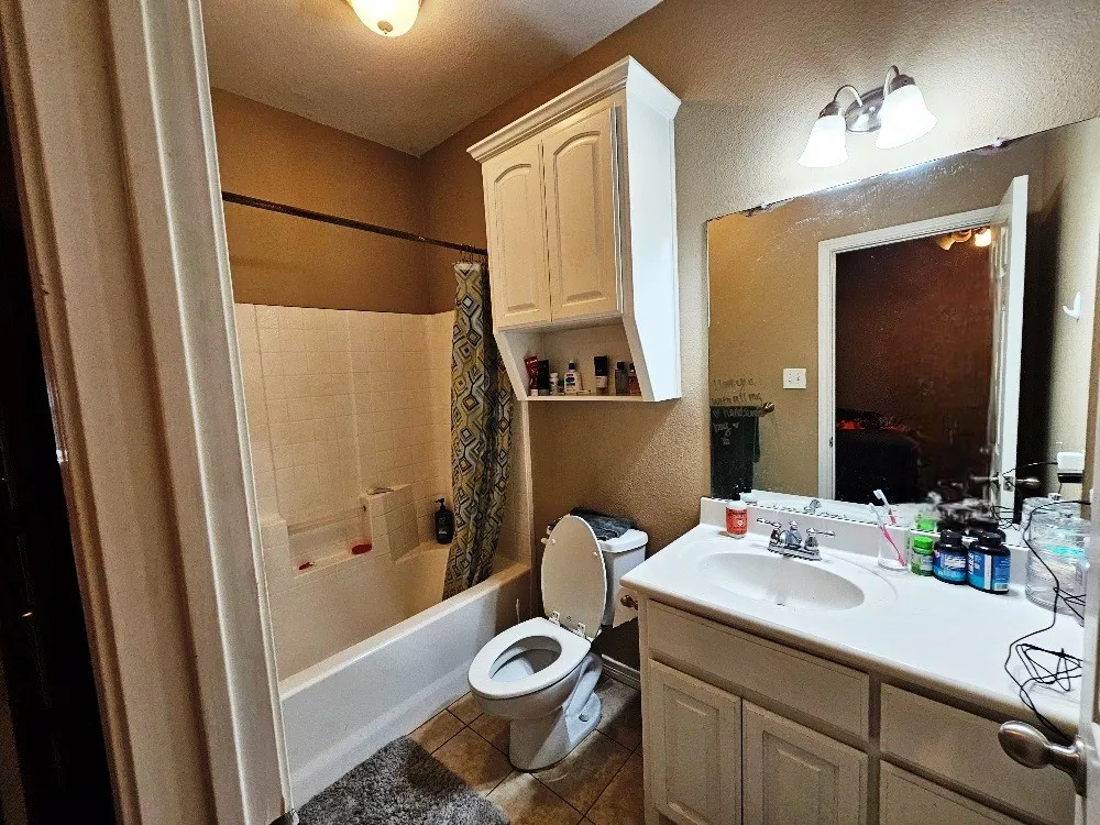 Single Family Residence For Sale in Mc Lennan County , 307 Church Avenue, Waco, Texas 76706, 4 Bedroom, 5 Bathroom, Garage spaces, 2,052 Sqft, built in 2007, mls#21226363, Real Estate Agent in Waco, Homes For Sale in Mc Lennan county, Homes For Sale in Waco, Realtor in Waco Texas, Real Estate Brokerage Independent Realty Texas, Luminita Cordes Realtor