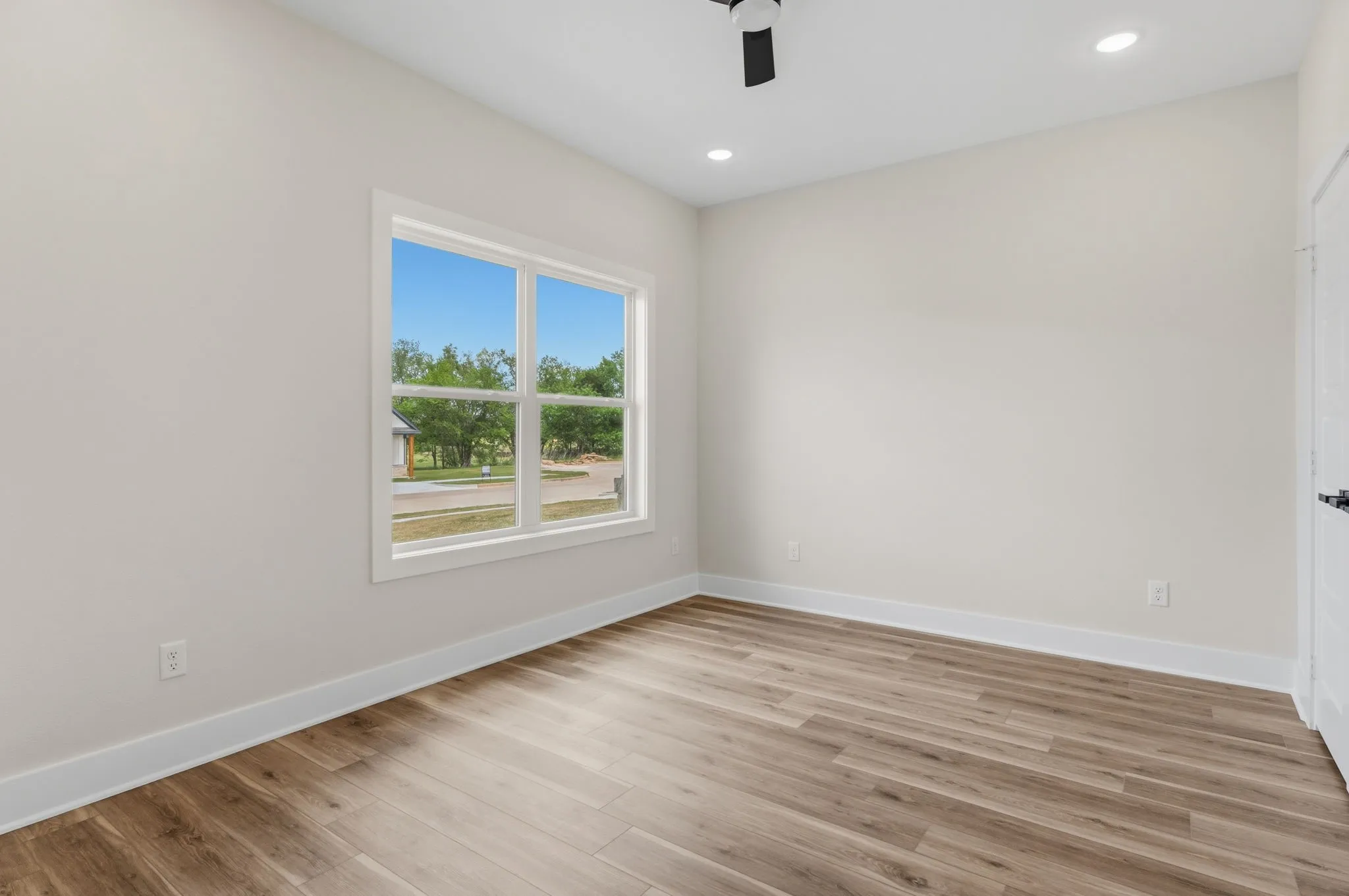 Single Family Residence For Sale in Smith County , 135 Kaul Lane, Bullard, Texas 75757, 4 Bedroom, 2 Bathroom, 2 Garage spaces, 1,900 Sqft, built in 2026, New Construction - Complete, mls#21220874, Real Estate Agent in Bullard, Homes For Sale in Smith county, Homes For Sale in Bullard, Realtor in Bullard Texas, Real Estate Brokerage Independent Realty Texas, Luminita Cordes Realtor