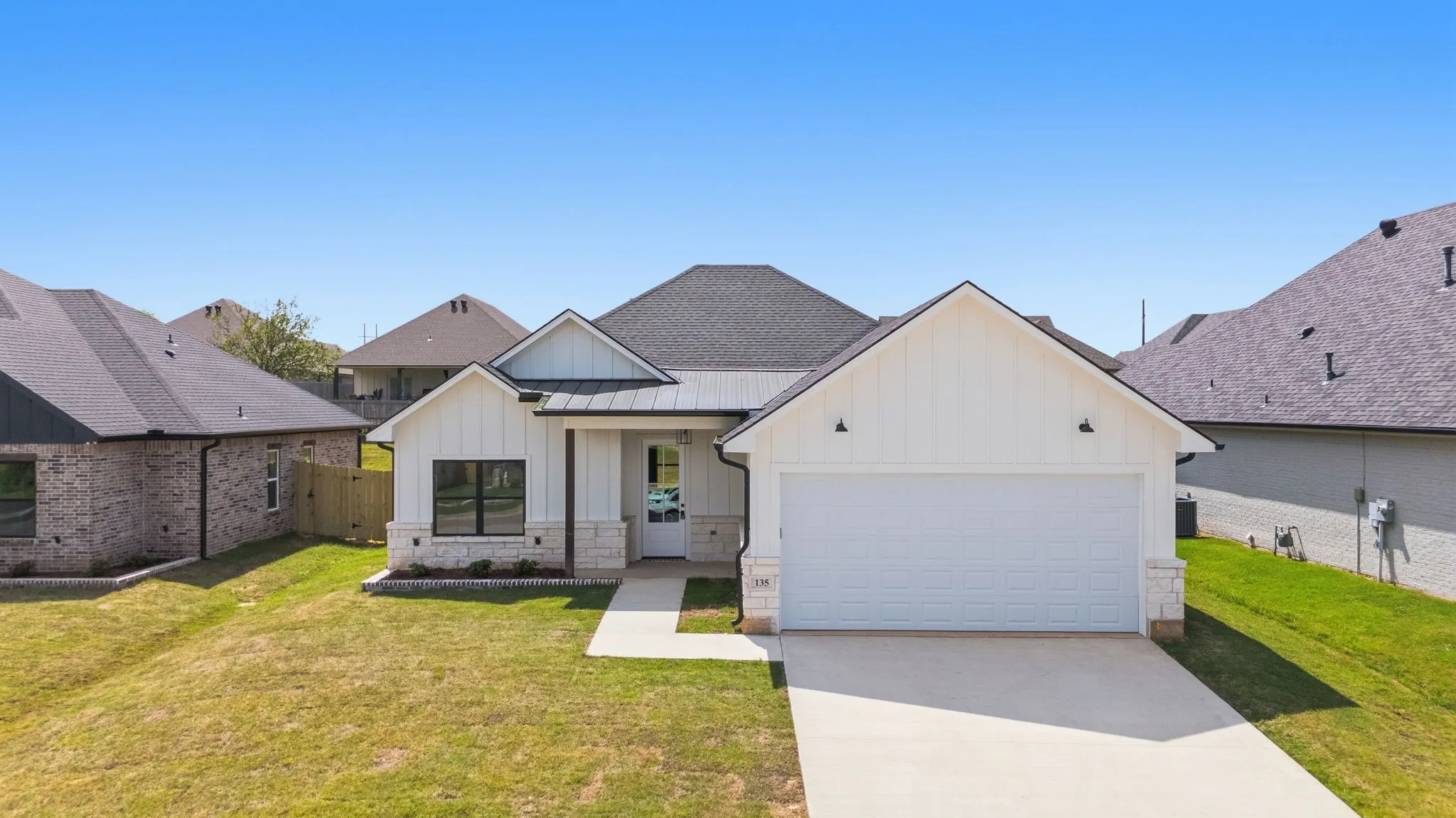 Single Family Residence For Sale in Smith County , 135 Kaul Lane, Bullard, Texas 75757, 4 Bedroom, 2 Bathroom, 2 Garage spaces, 1,900 Sqft, built in 2026, New Construction - Complete, mls#21220874, Real Estate Agent in Bullard, Homes For Sale in Smith county, Homes For Sale in Bullard, Realtor in Bullard Texas, Real Estate Brokerage Independent Realty Texas, Luminita Cordes Realtor